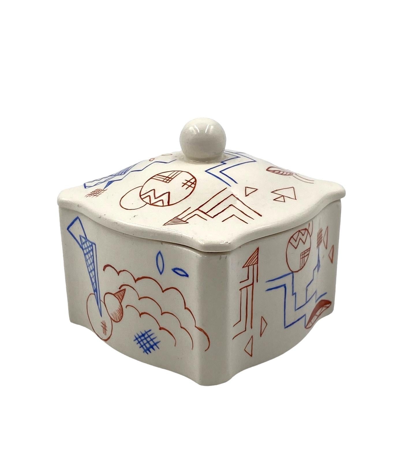 Futurist ceramic box, Germany 1930s For Sale 8