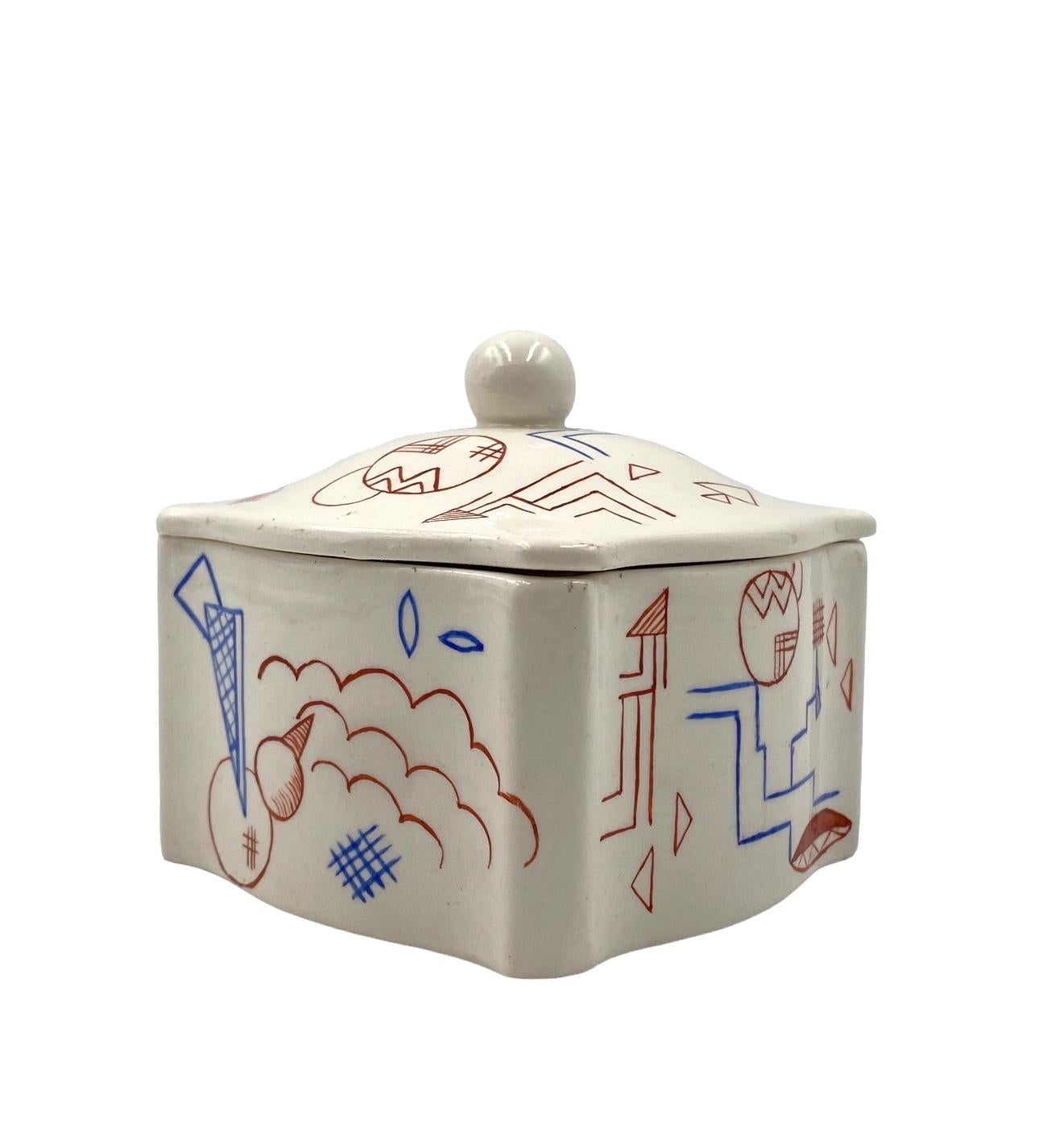 Futurist ceramic box, Germany 1930s For Sale 2
