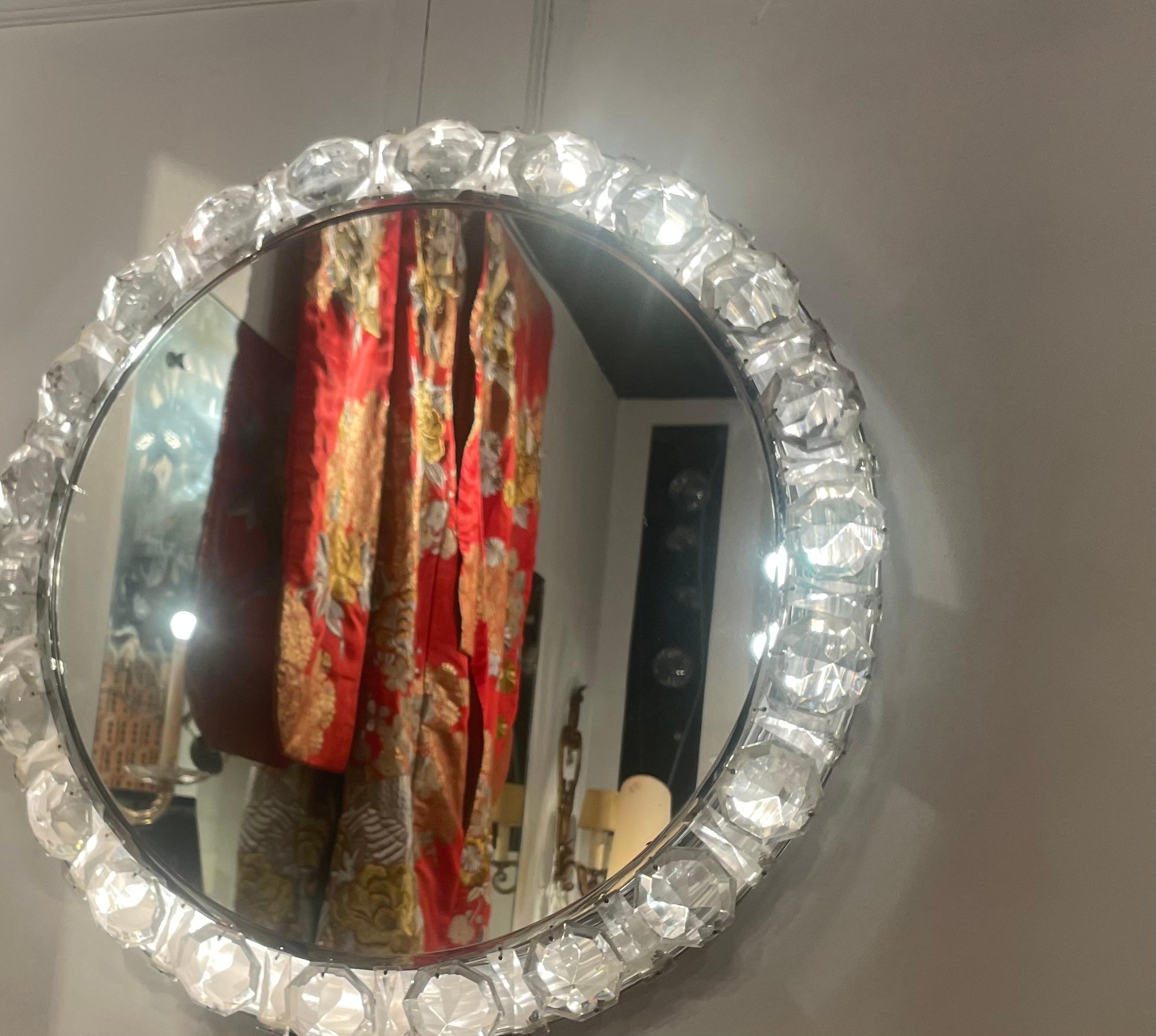 Fin du 20e siècle Miroir circulaire futuriste en verre taillé, Allemagne, 1970 en vente