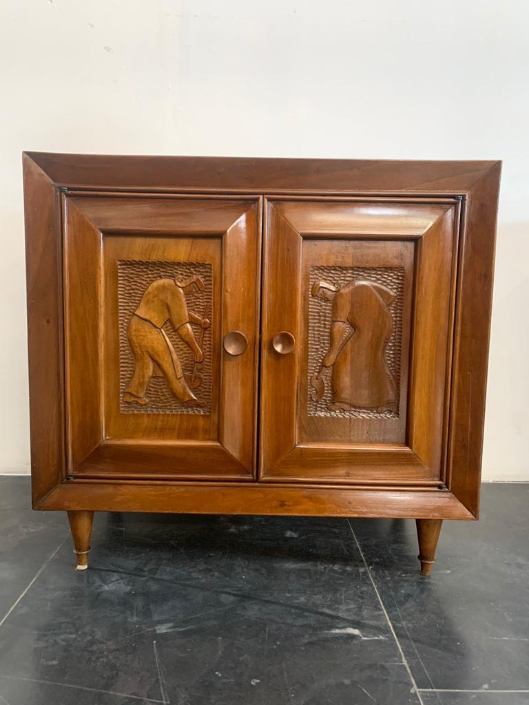 Italian Futurist Style Bedside Tables with Carved Panels, 1940s, Set of 2