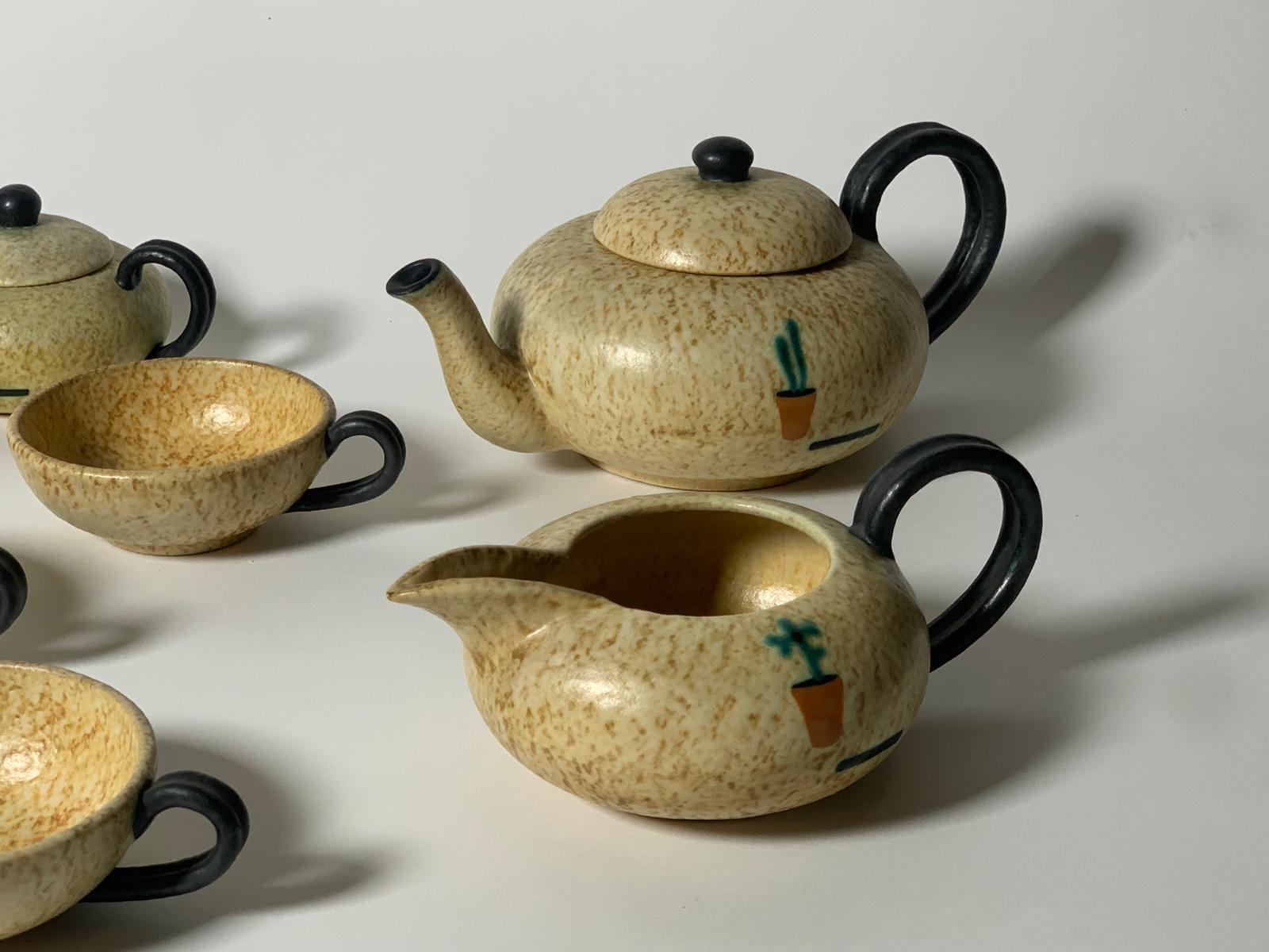 Servicio de té futurista para seis personas de Ivos Pacetti para La Fiamma, Albisola en venta 8