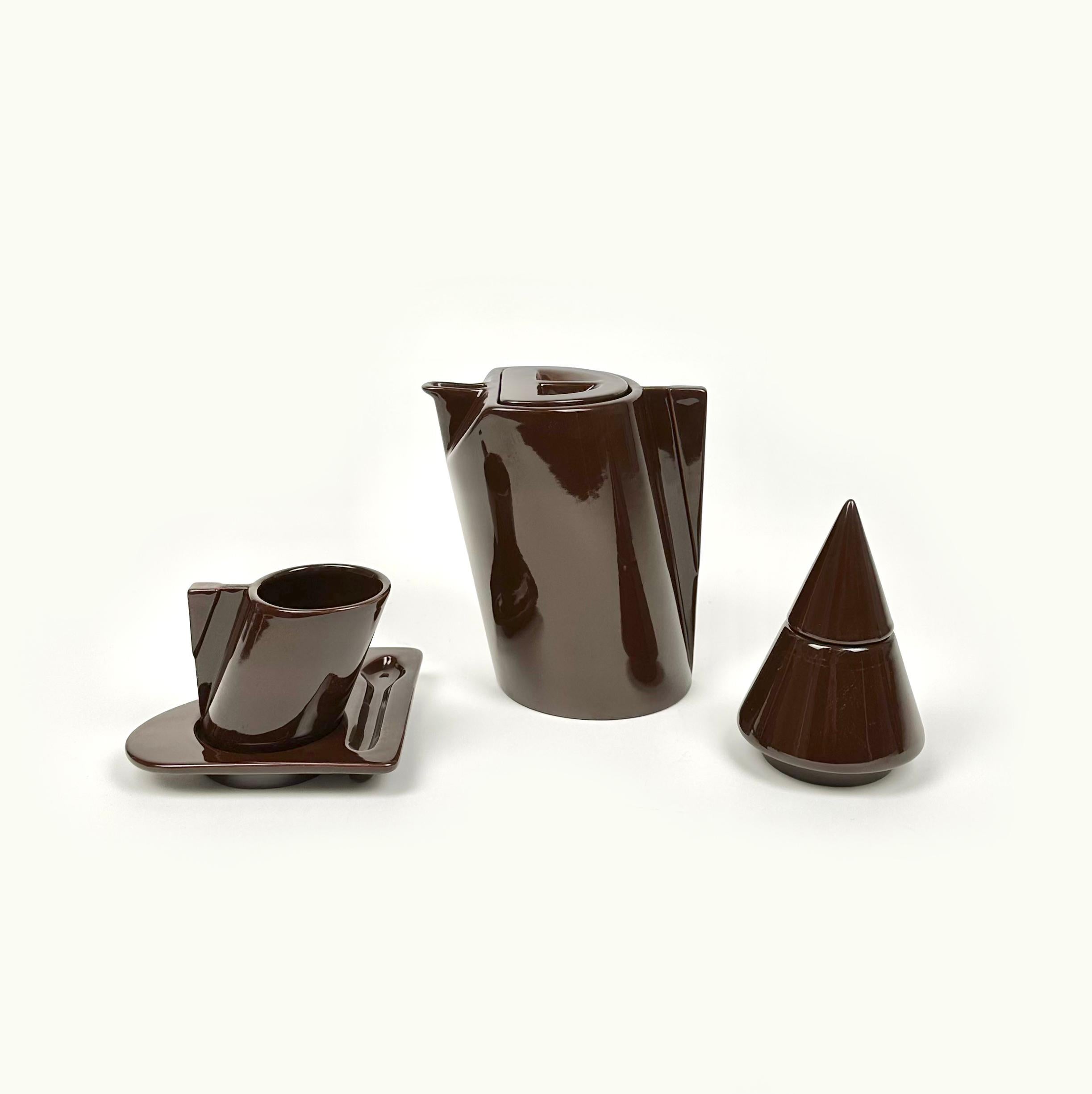 Futurist Tea Set in Brown Ceramic by Enzo Bioli for Il Picchio, Italy, 1960s For Sale 1