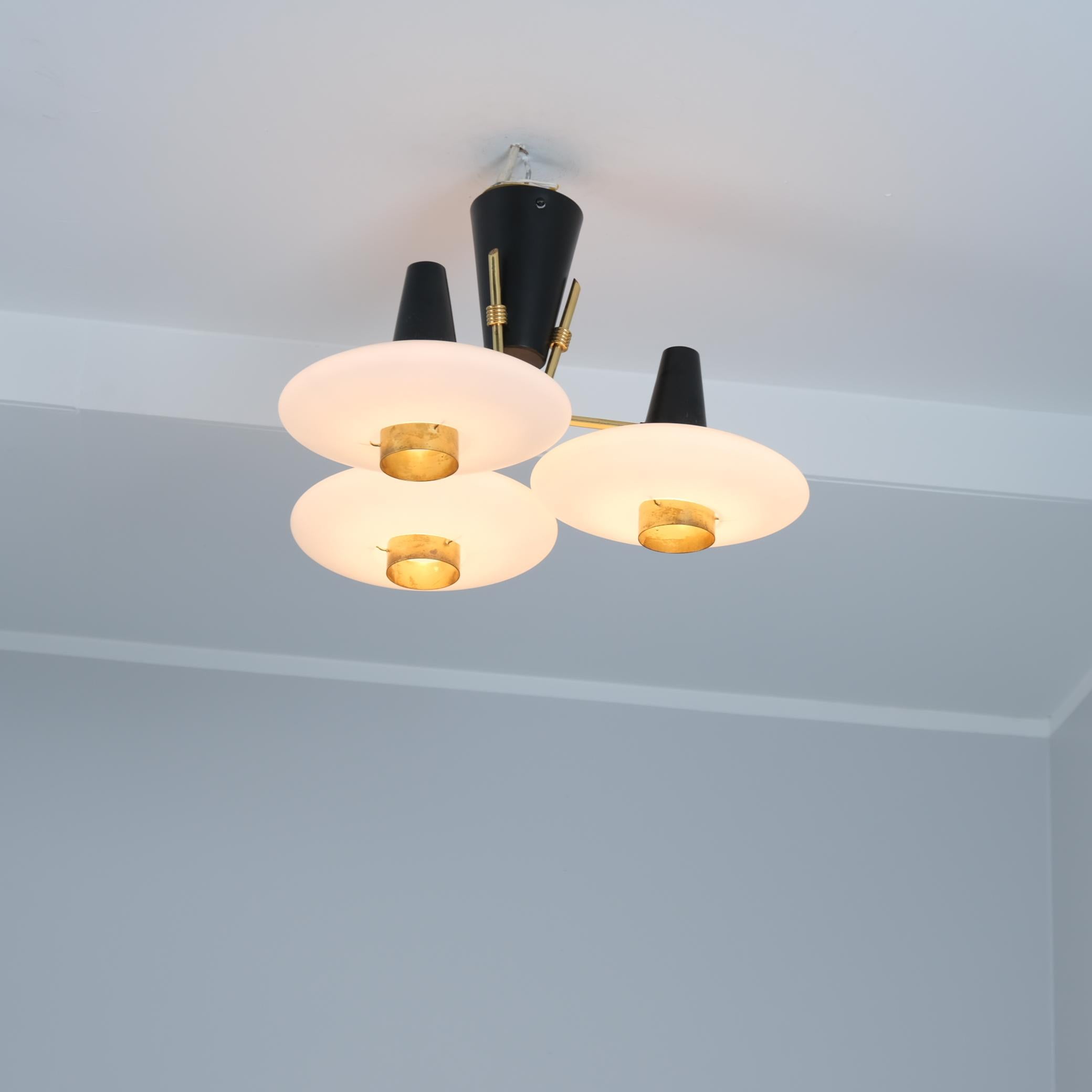 Lampada da soffitto futuristica 