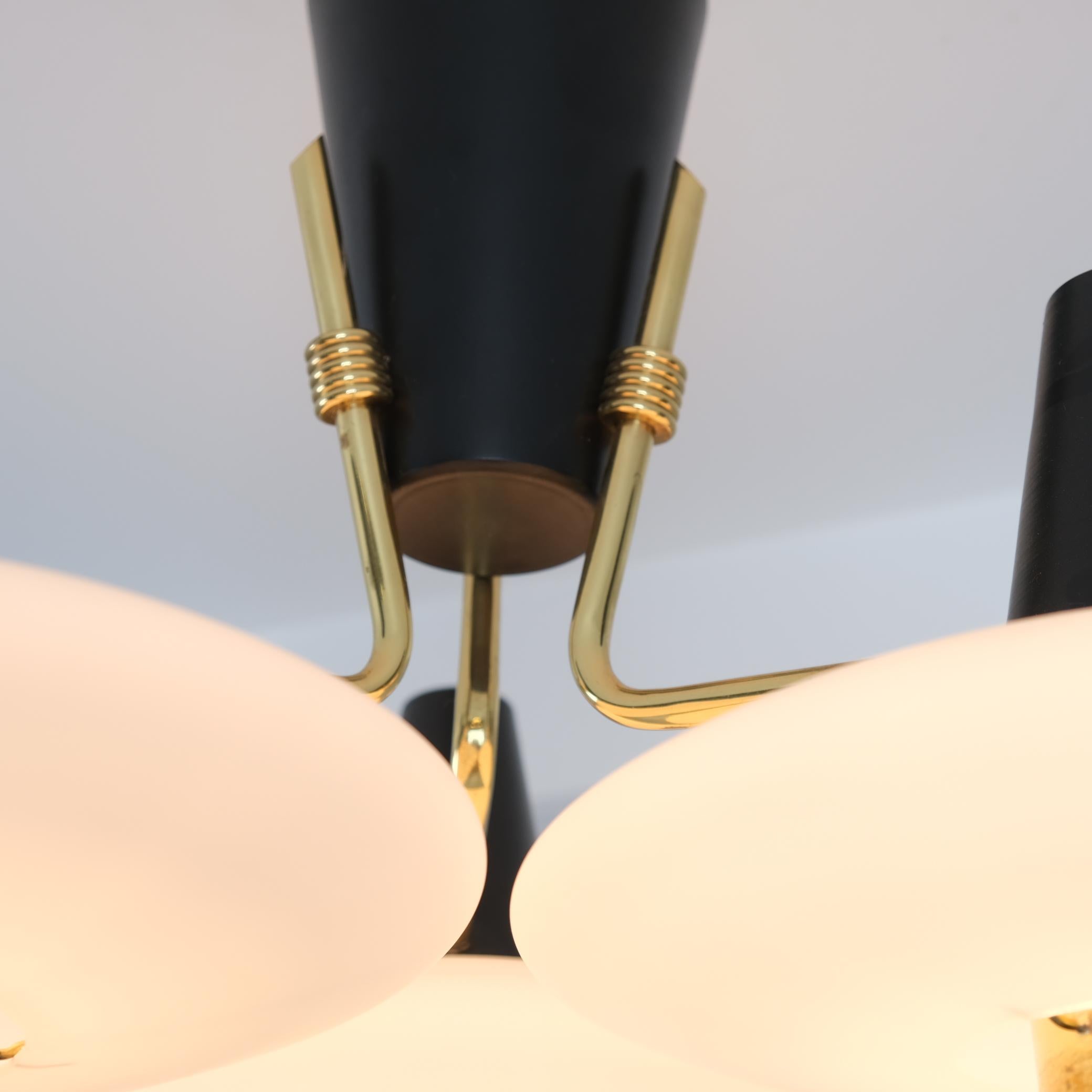Metà XX secolo Lampada da soffitto futuristica 