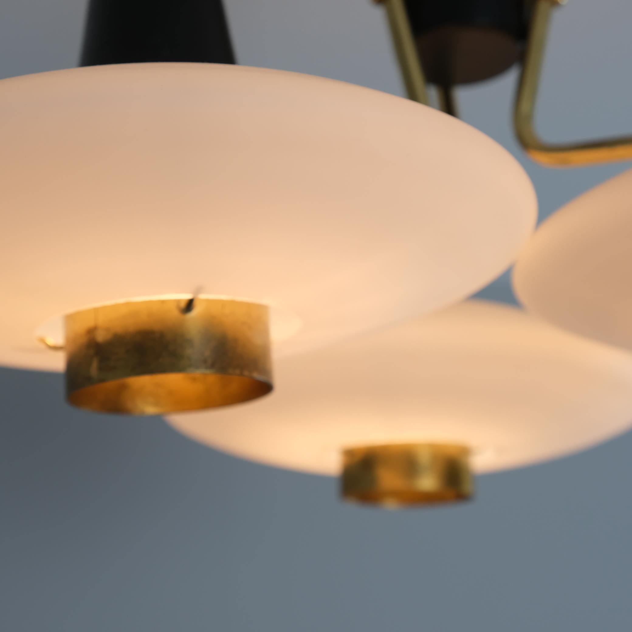 Lampada da soffitto futuristica 