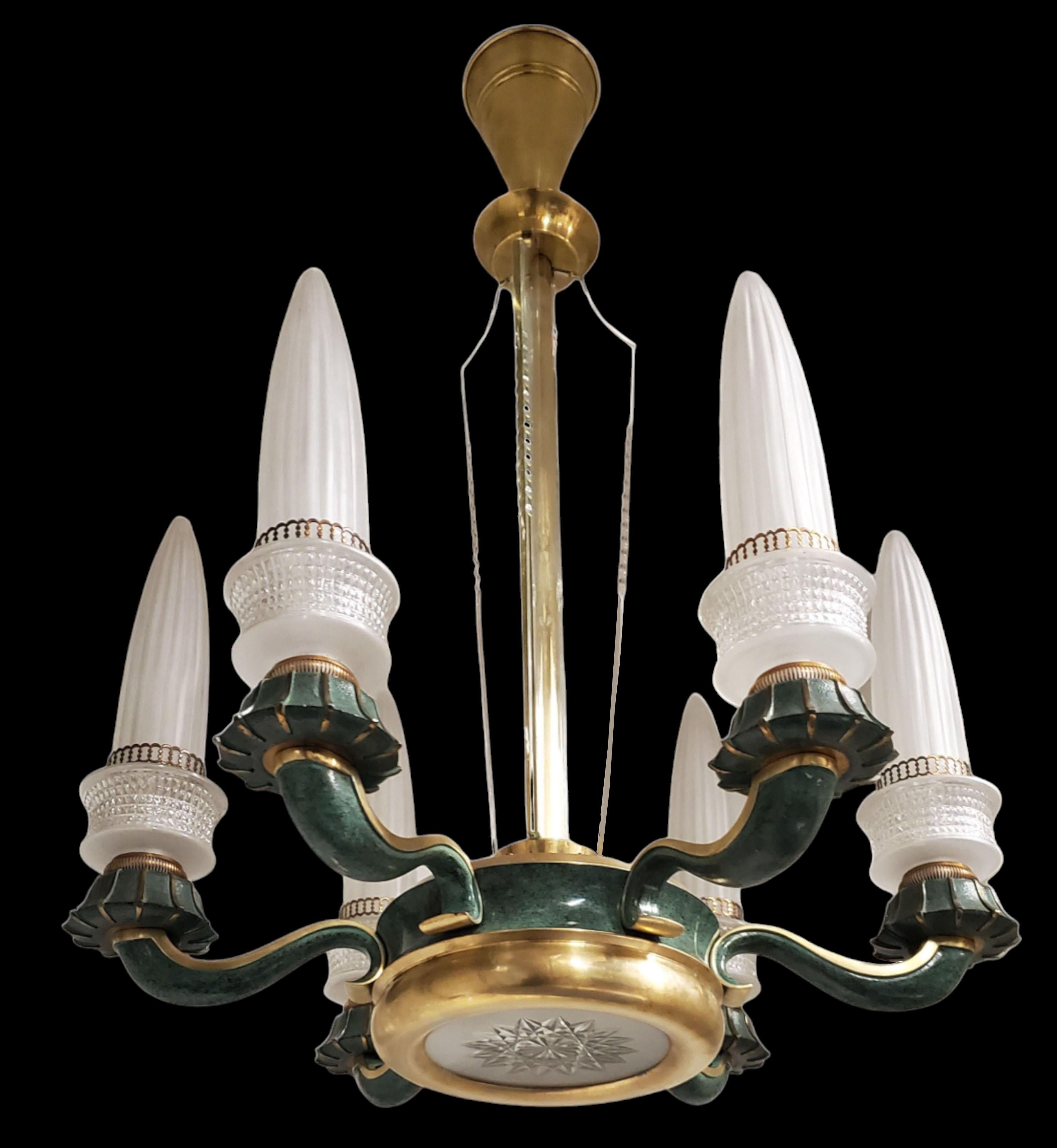 Futuristic frosted Glass and Bronze Six Arm Chandelier Maison Baguès In Good Condition For Sale In New York City, NY