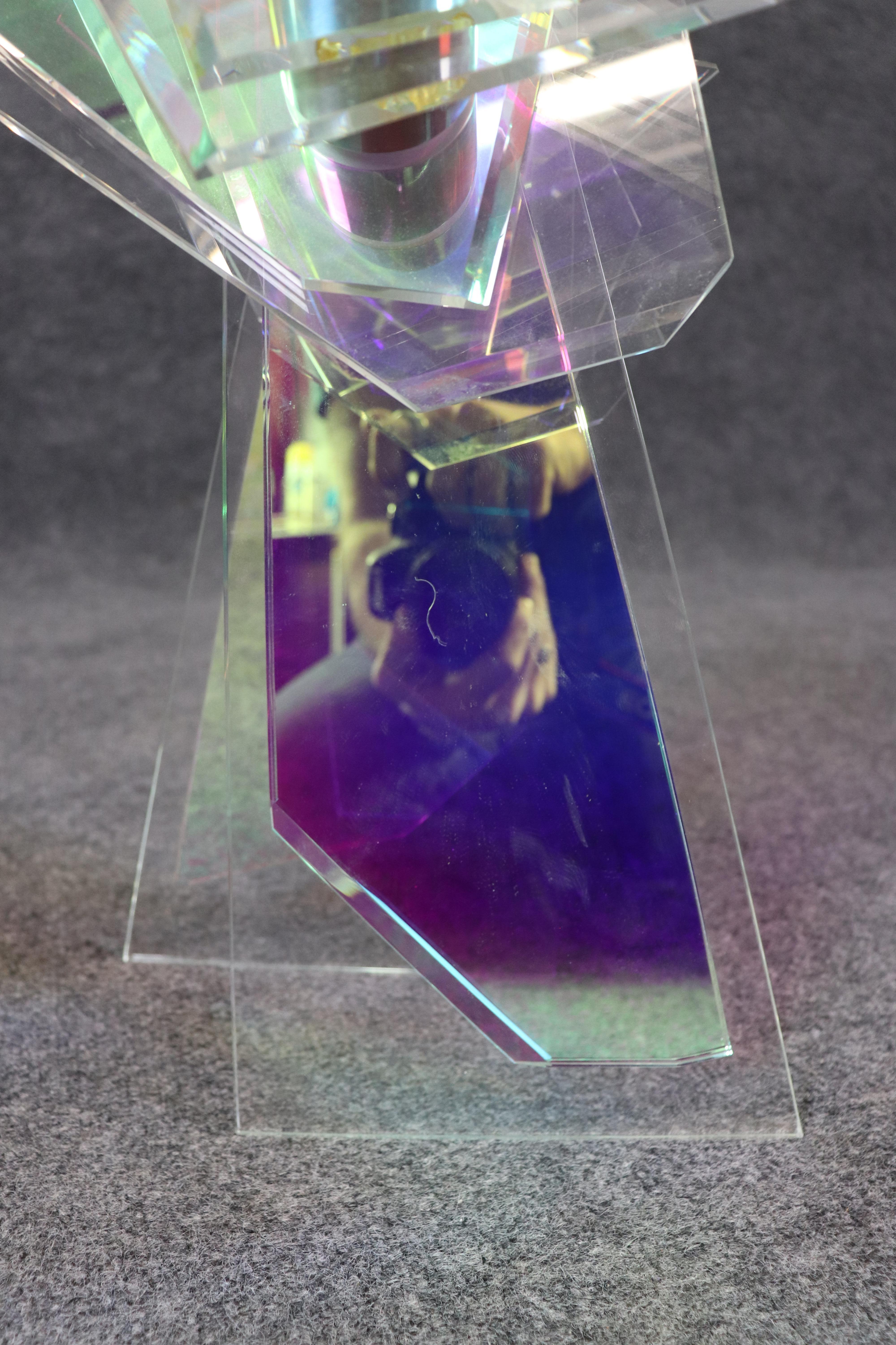 Lampe de table futuriste en verre et lucite fabriquée en studio, The Moderns MCM en vente 3