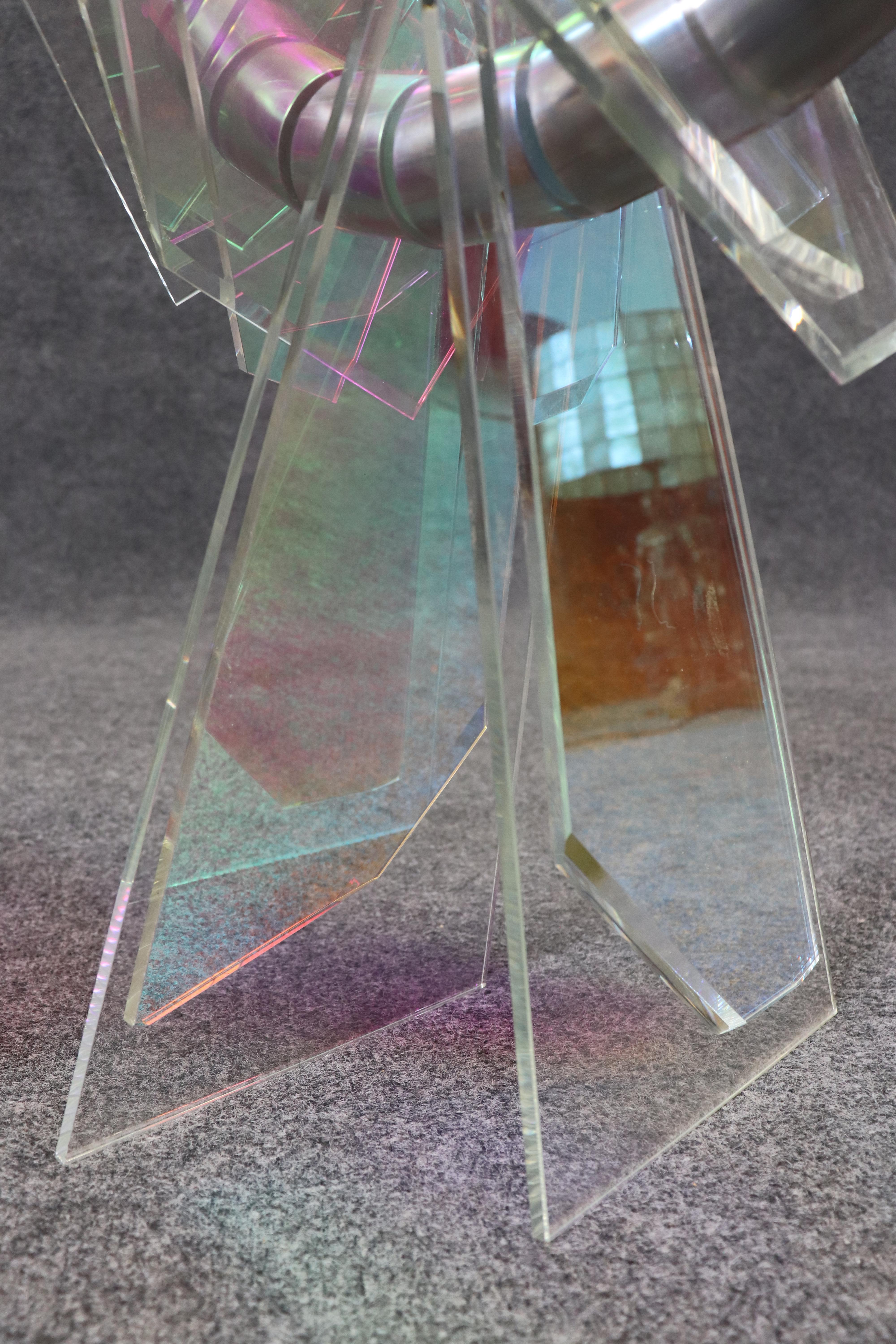 Lampe de table futuriste en verre et lucite fabriquée en studio, The Moderns MCM en vente 5