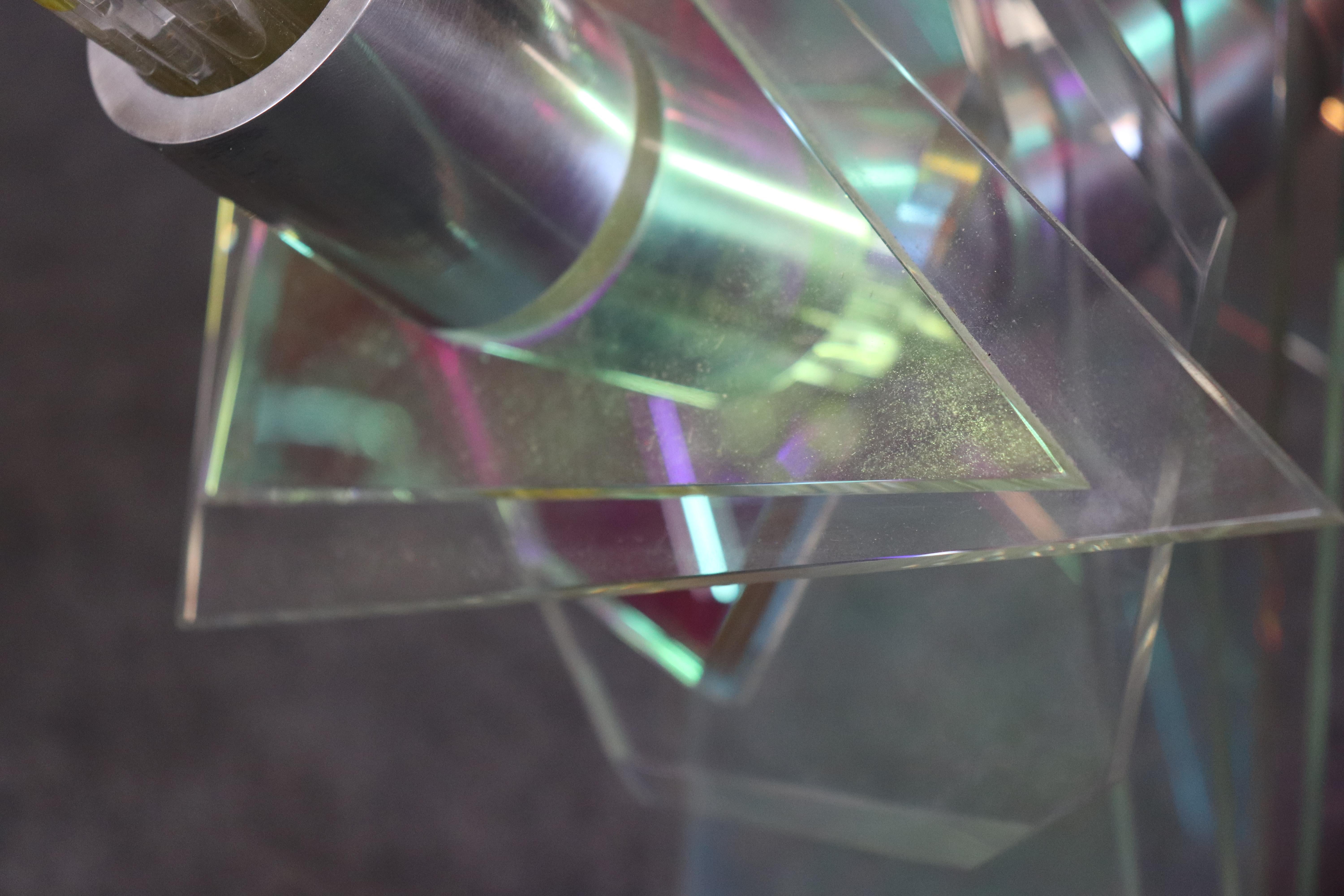 Lampe de table futuriste en verre et lucite fabriquée en studio, The Moderns MCM en vente 2