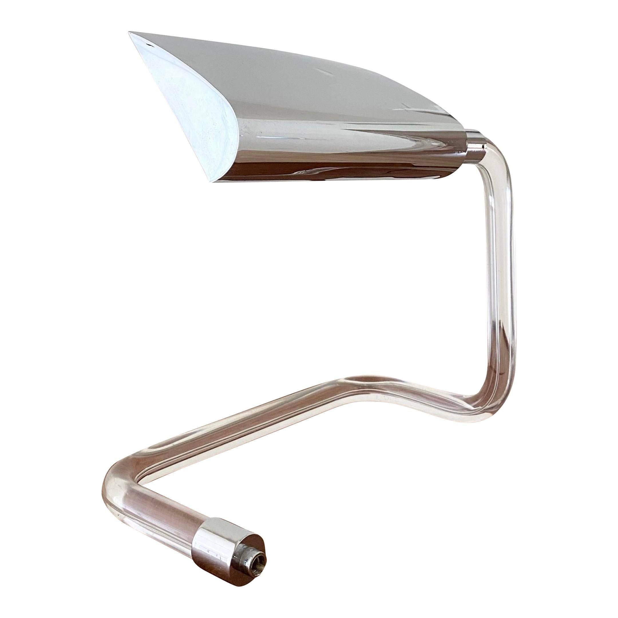 Lampe futuriste Peter Hamburger en lucite et chrome produite par Kovacs pour Knoll en vente 1