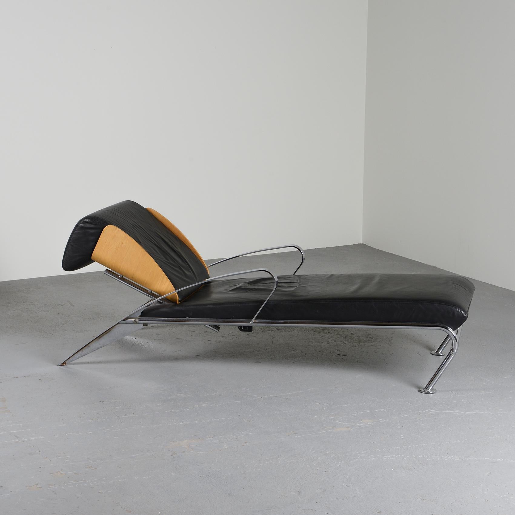 Steel Futuro Chaise Lounge by Massimo Iosa-Ghini, Moroso, 1986