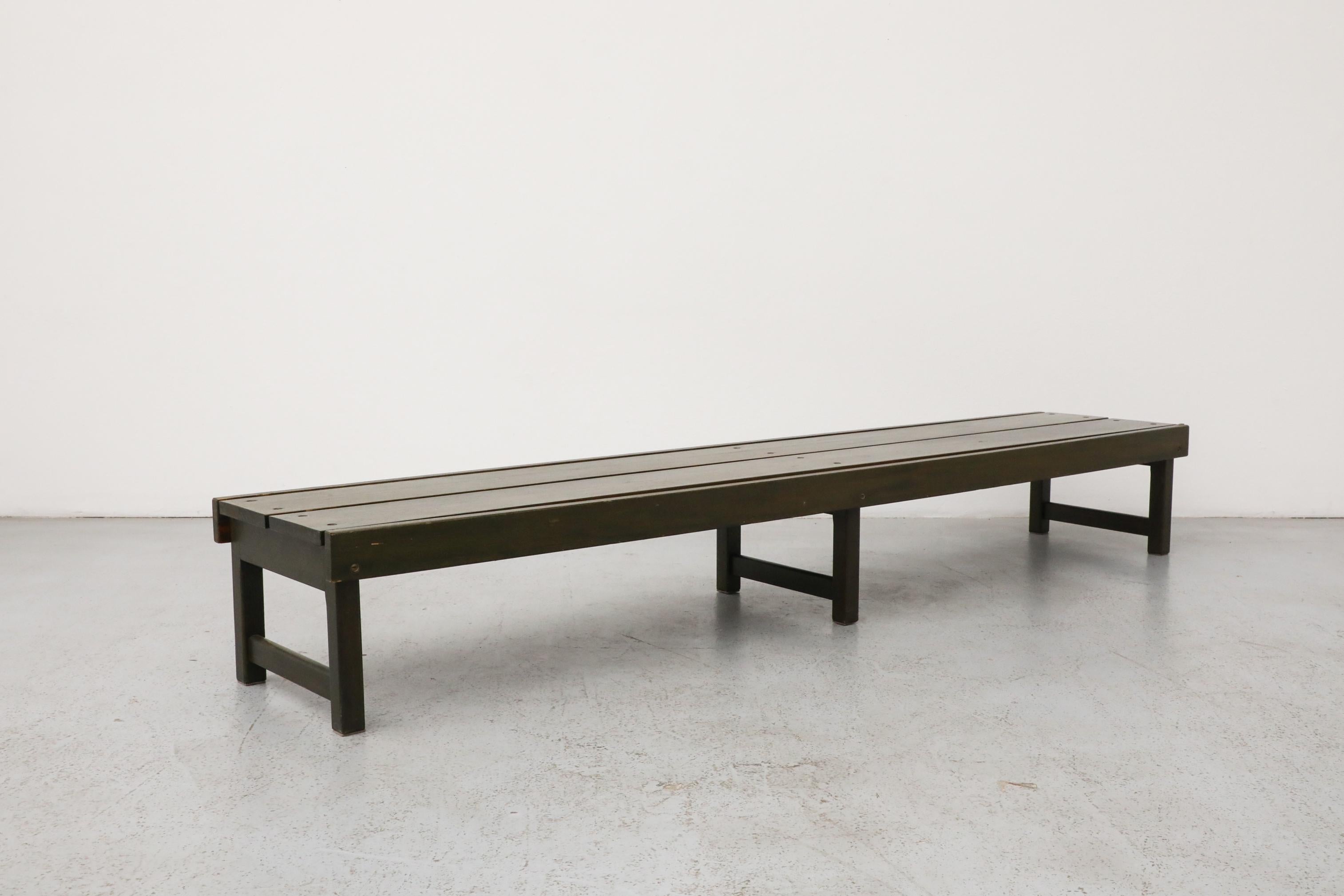 Futurum Green Stained Pine Bench by Rastad & Relling, Norway, 1960s In Good Condition For Sale In Los Angeles, CA