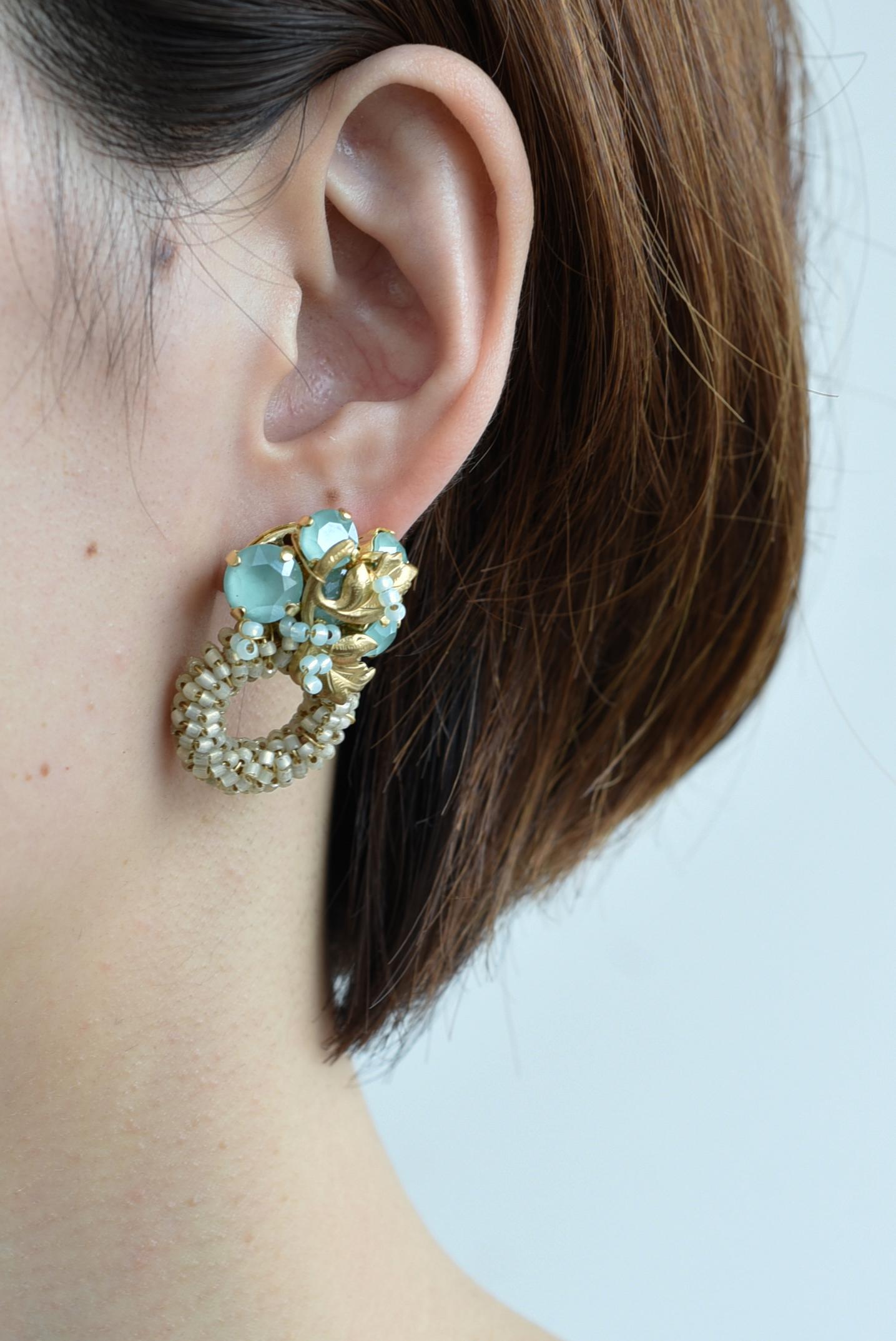 Boucles d'oreilles bouquet fuusenkazura / bijoux vintage, perles vintage, boucles d'oreilles vintage en vente 1