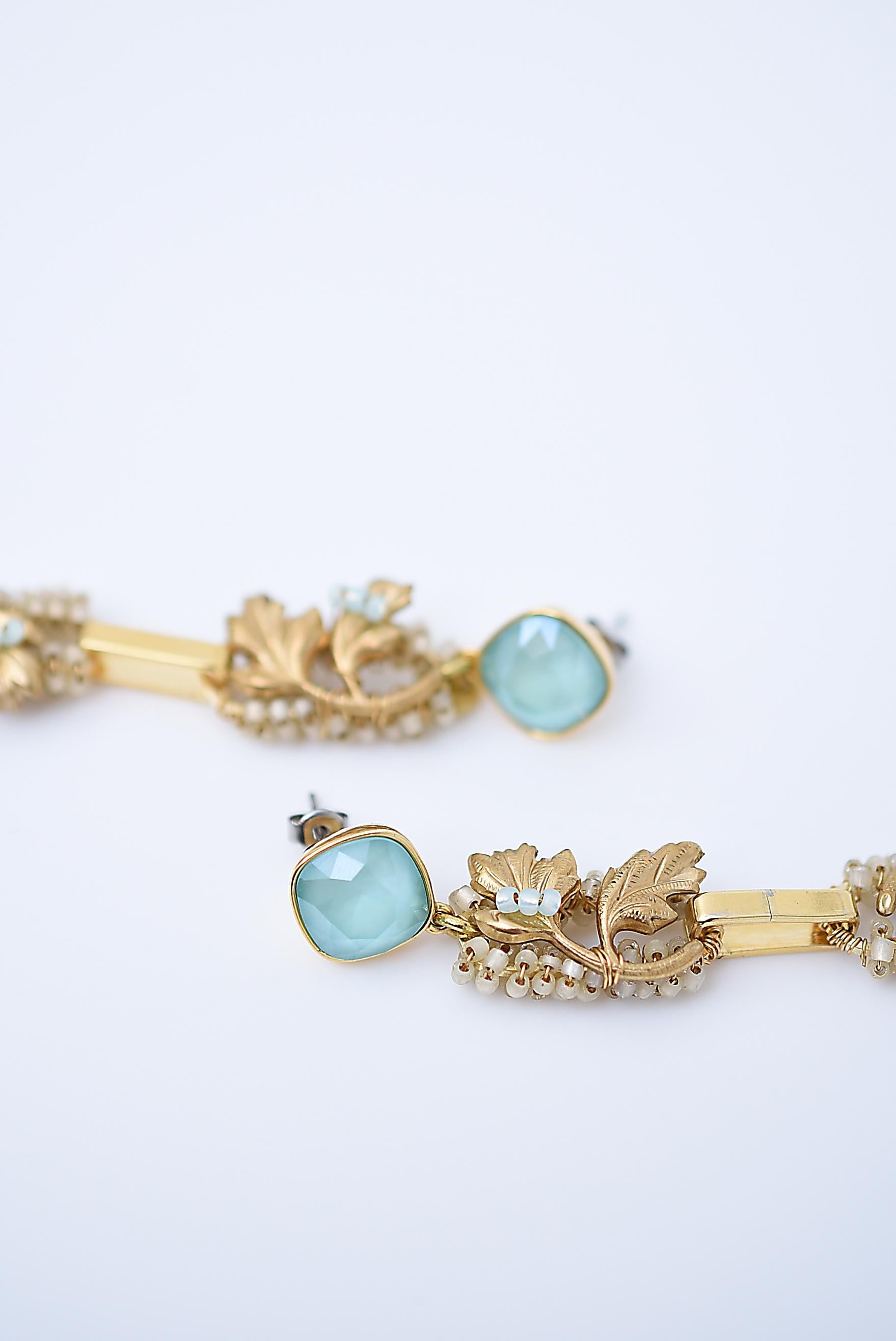 fuusenkazura long earring / vintage jewelry , vintage beads, vintage earring For Sale 1