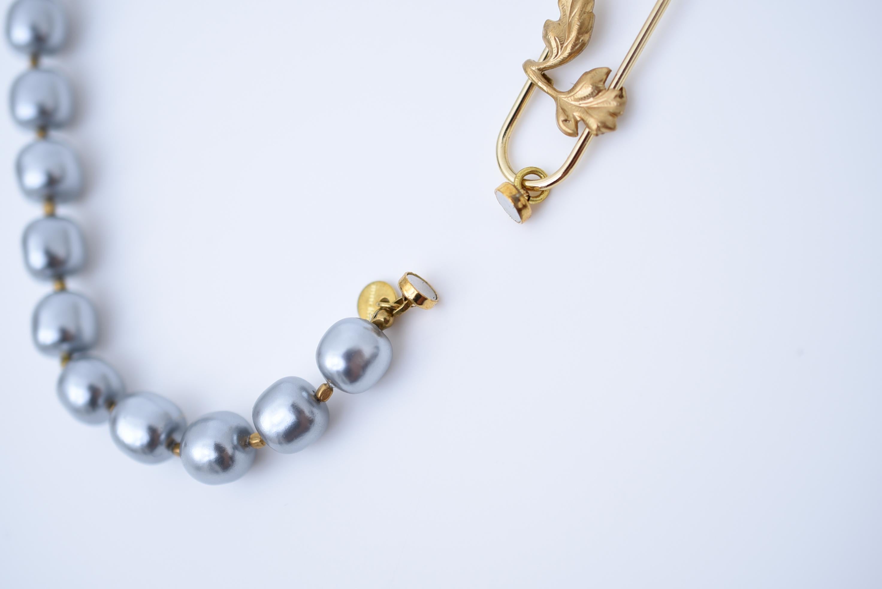 Bead fuusenkazura necklace / vintage jewelry , vintage beads, vintage necklace For Sale
