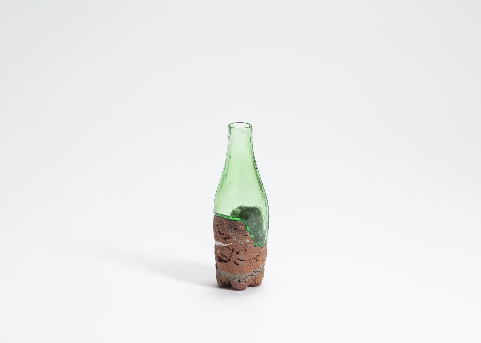 FUWA FUWA, Nr. 3 Flasche von Yusuk Y. Offhause (Sonstiges) im Angebot