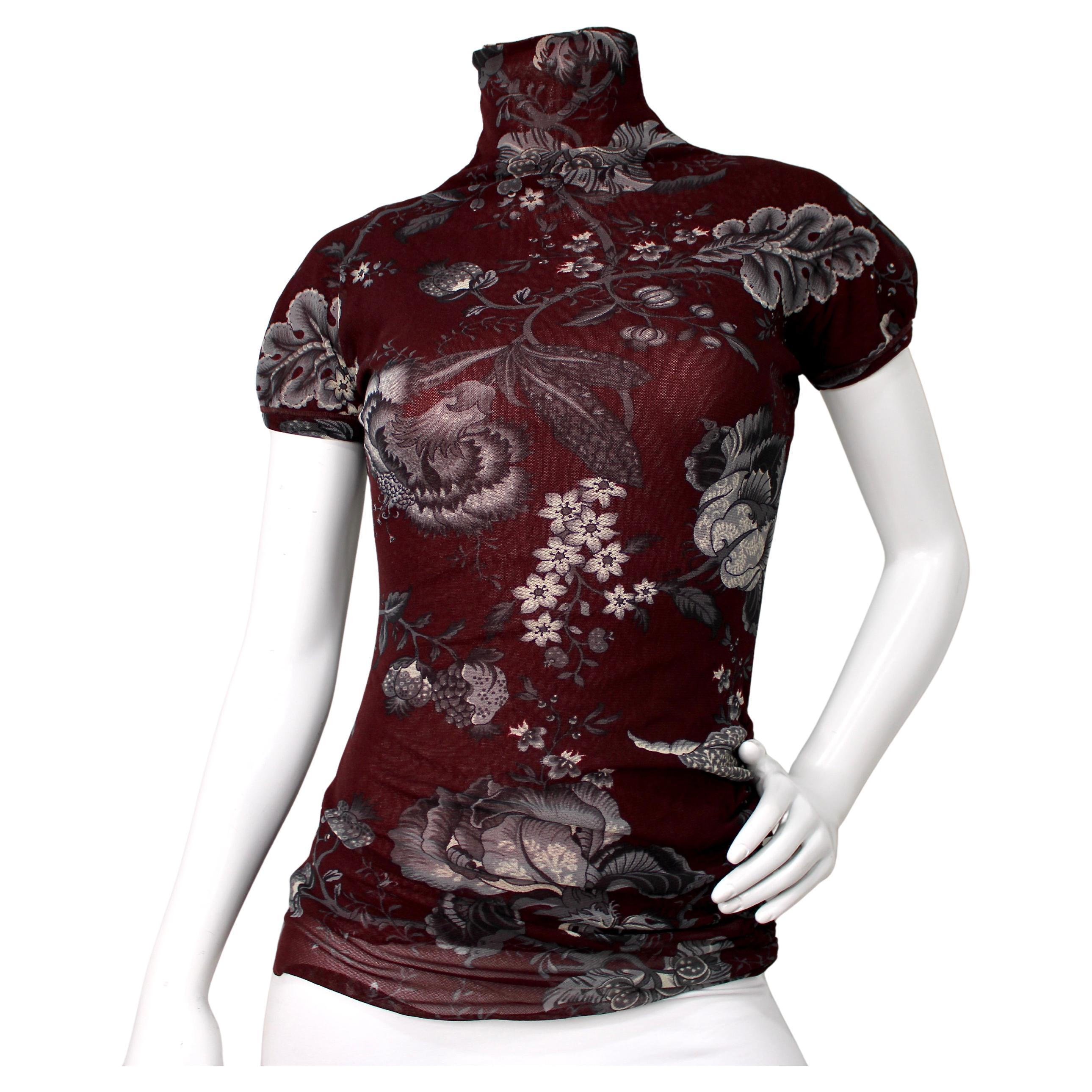Fuzzi Top de cuello alto de malla con estampado floral granate circa años 90 en venta