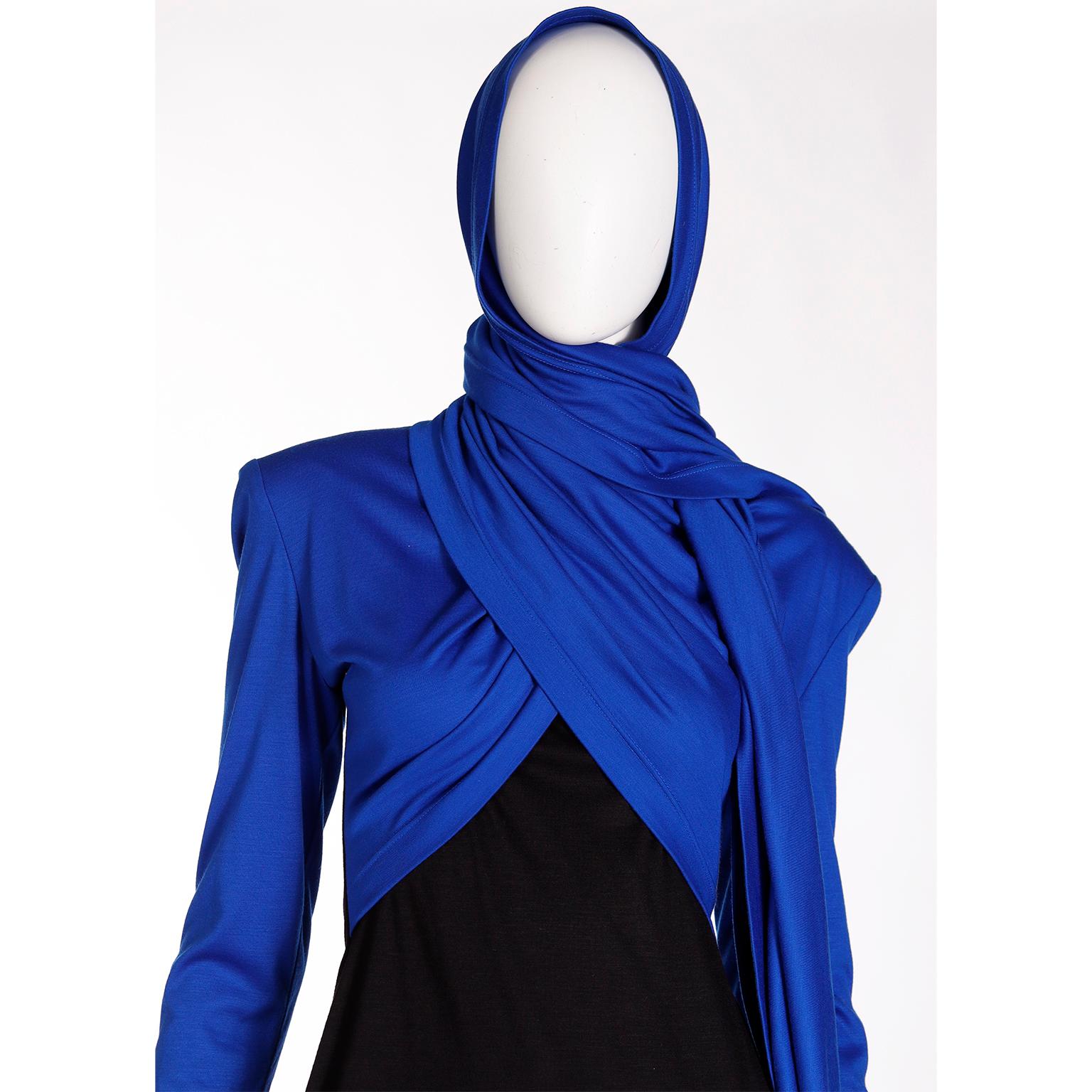 FW 1989 Patrick Kelly Runway Dress in Blue & Black Knit with Head Scarf  For Sale 15