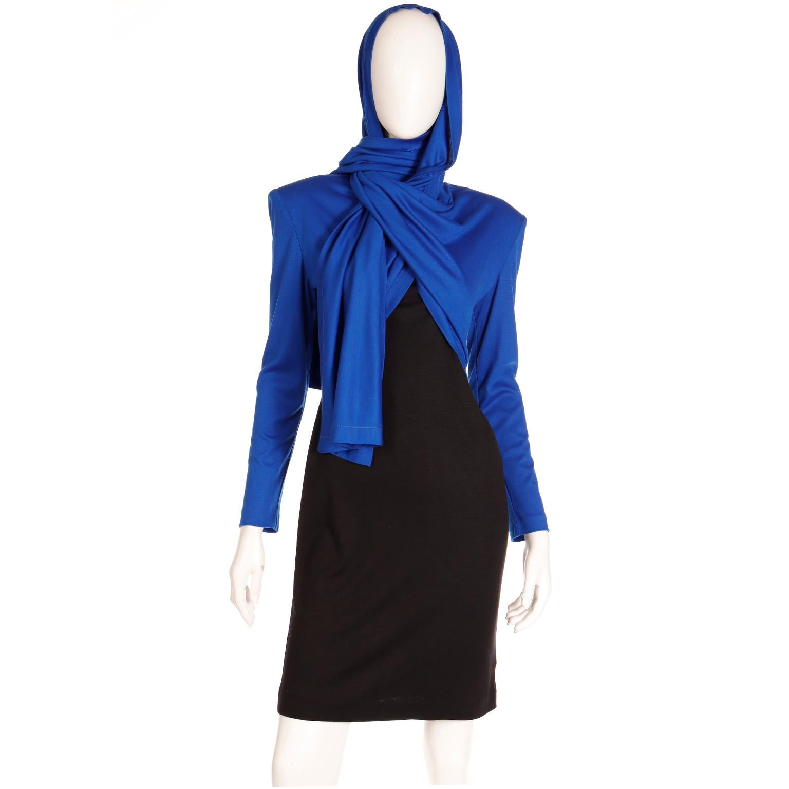FW 1989 Patrick Kelly Runway Dress in Blue & Black Knit with Head Scarf  For Sale 4