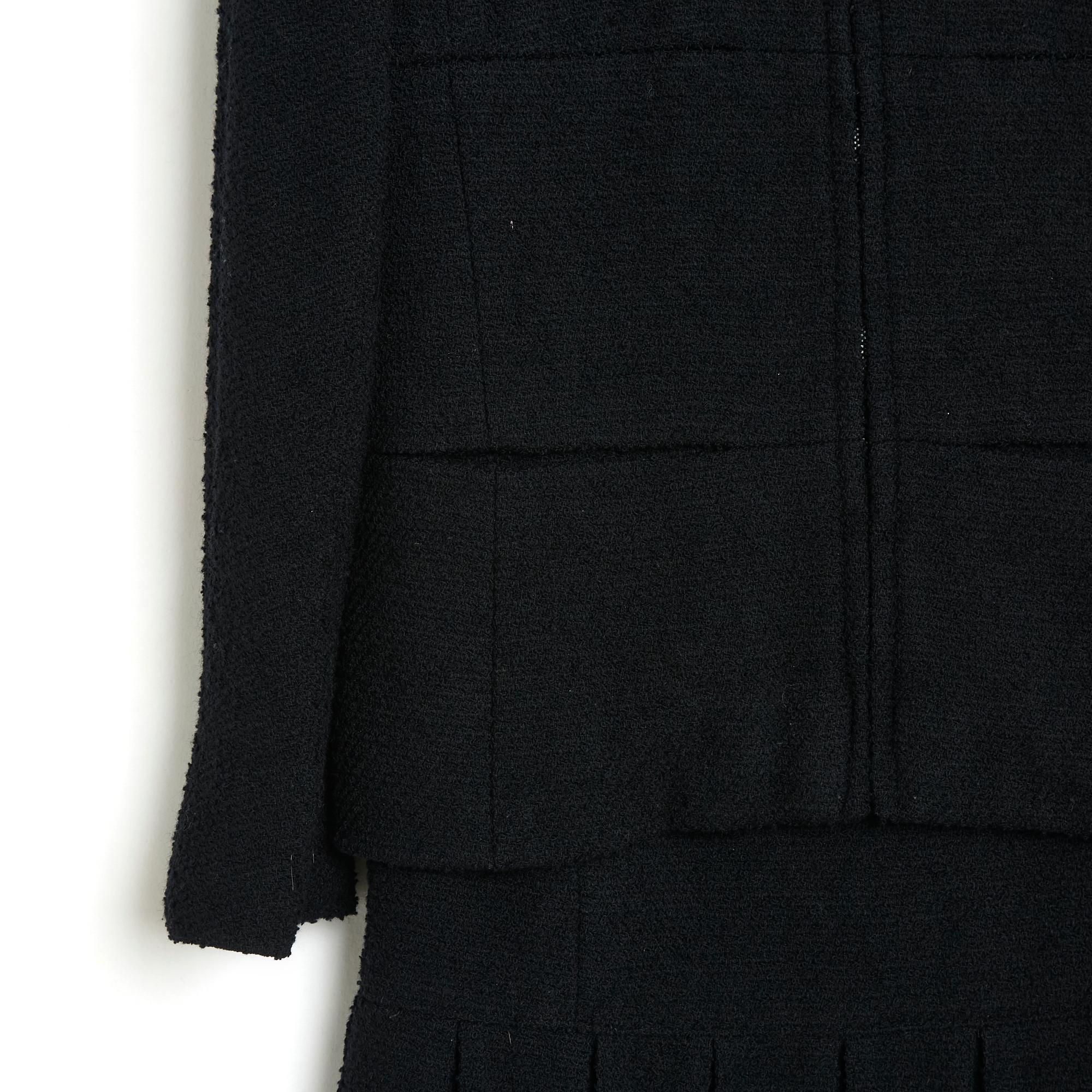Women's or Men's FW 1997 Chanel Jacket Black FR40 Ensemble For Sale