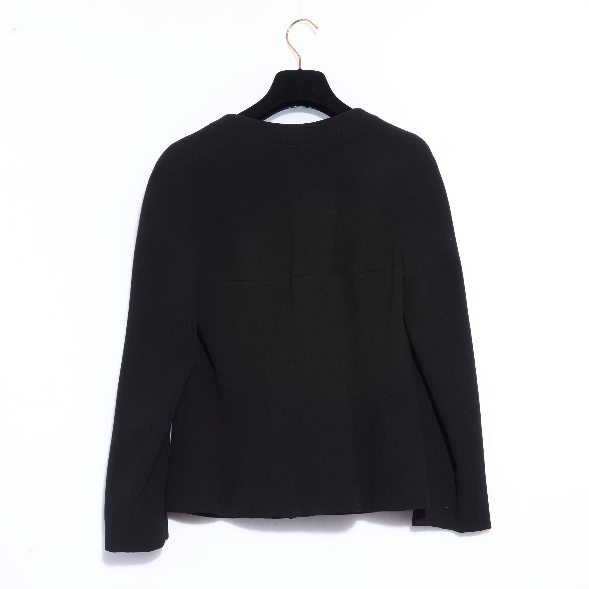 FW 2002 Chanel Black crepe Jacket FR38/40 For Sale 1