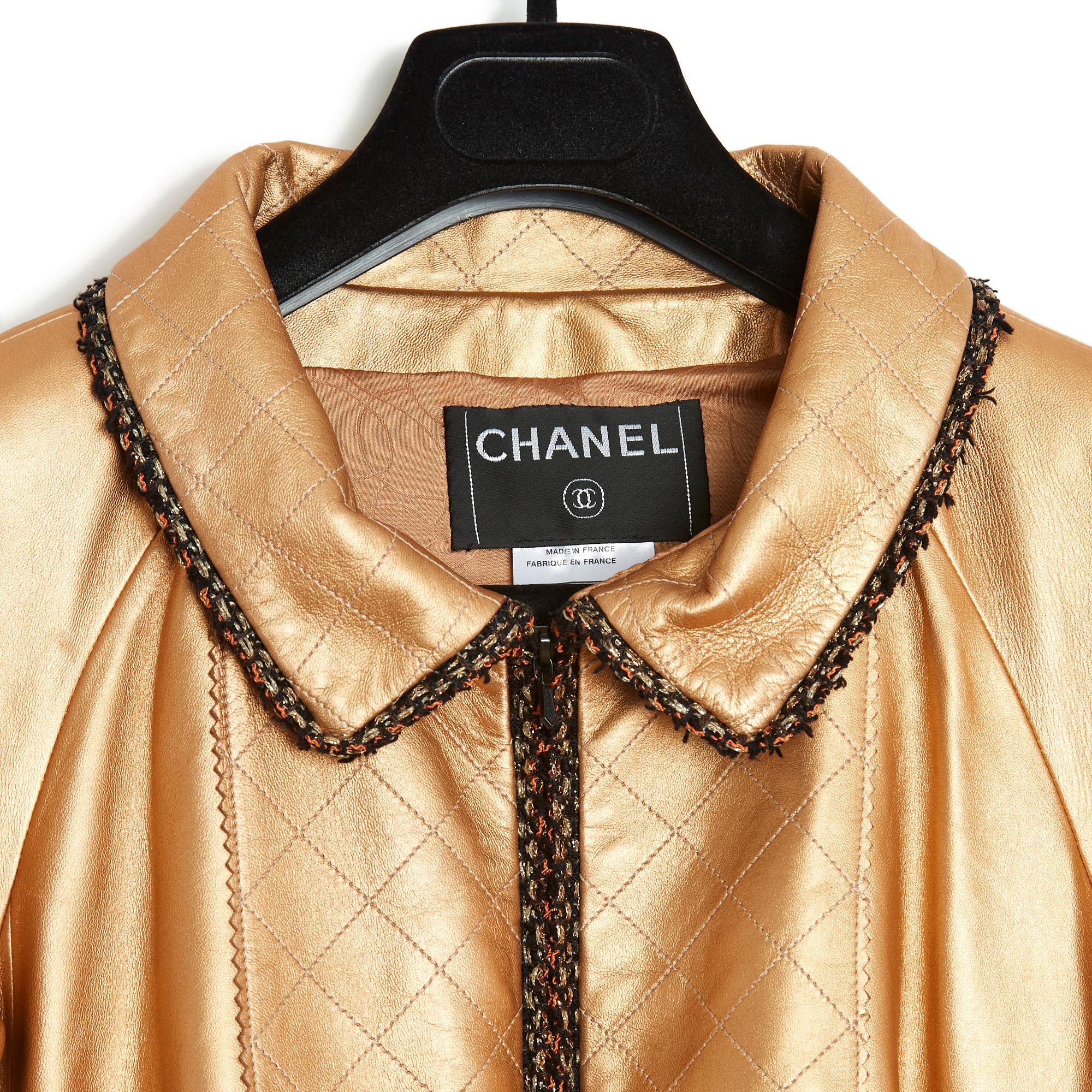 FW 2005 Chanel Veste Or FR38  Gold Leather Tweed Jacket UK10 US8 For Sale 1