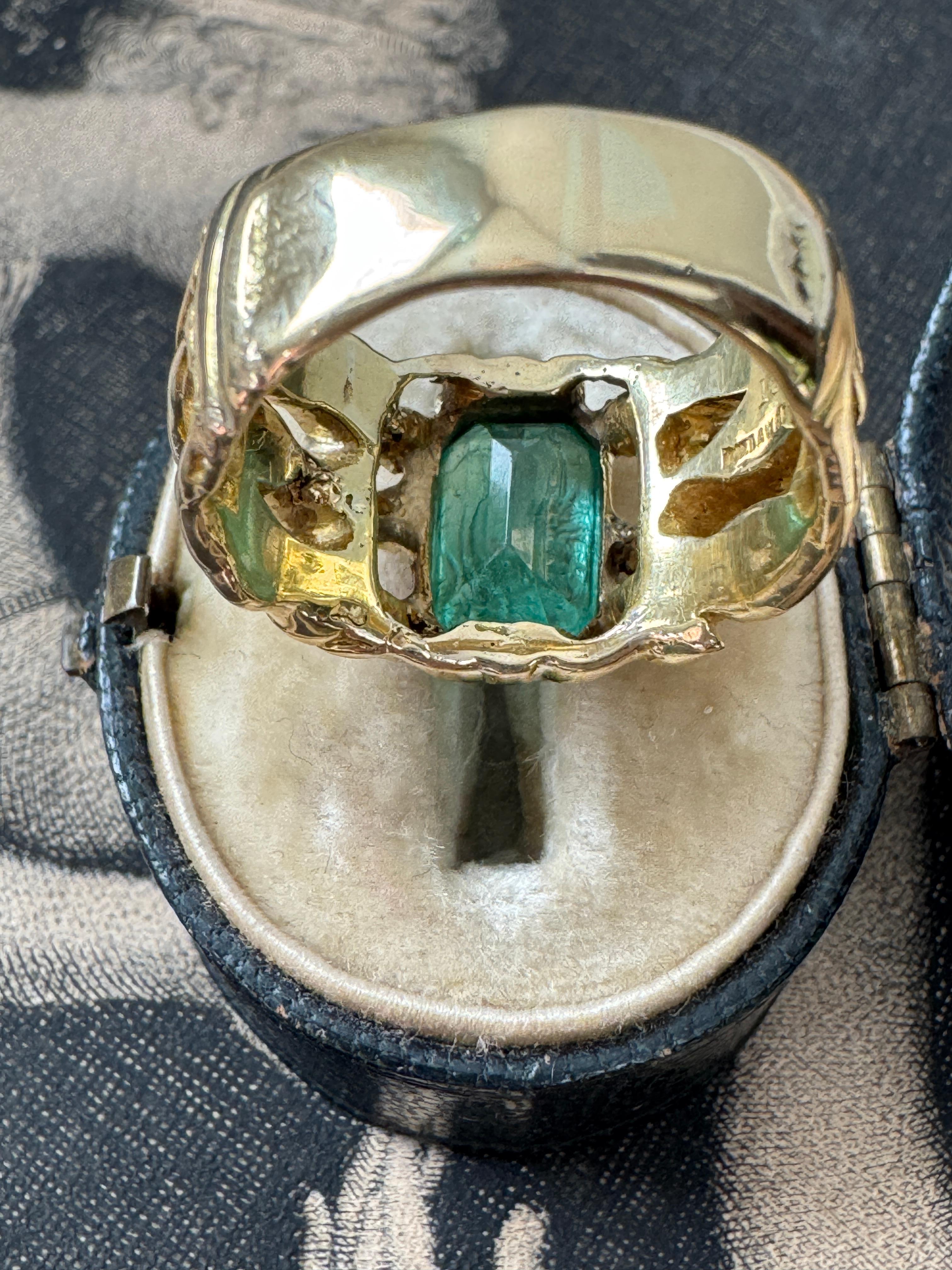 F.W. Lawrence Art Carved Intaglio di smeraldo intagliato di Diana e le Tre Grazie In condizioni discrete in vendita a Hummelstown, PA