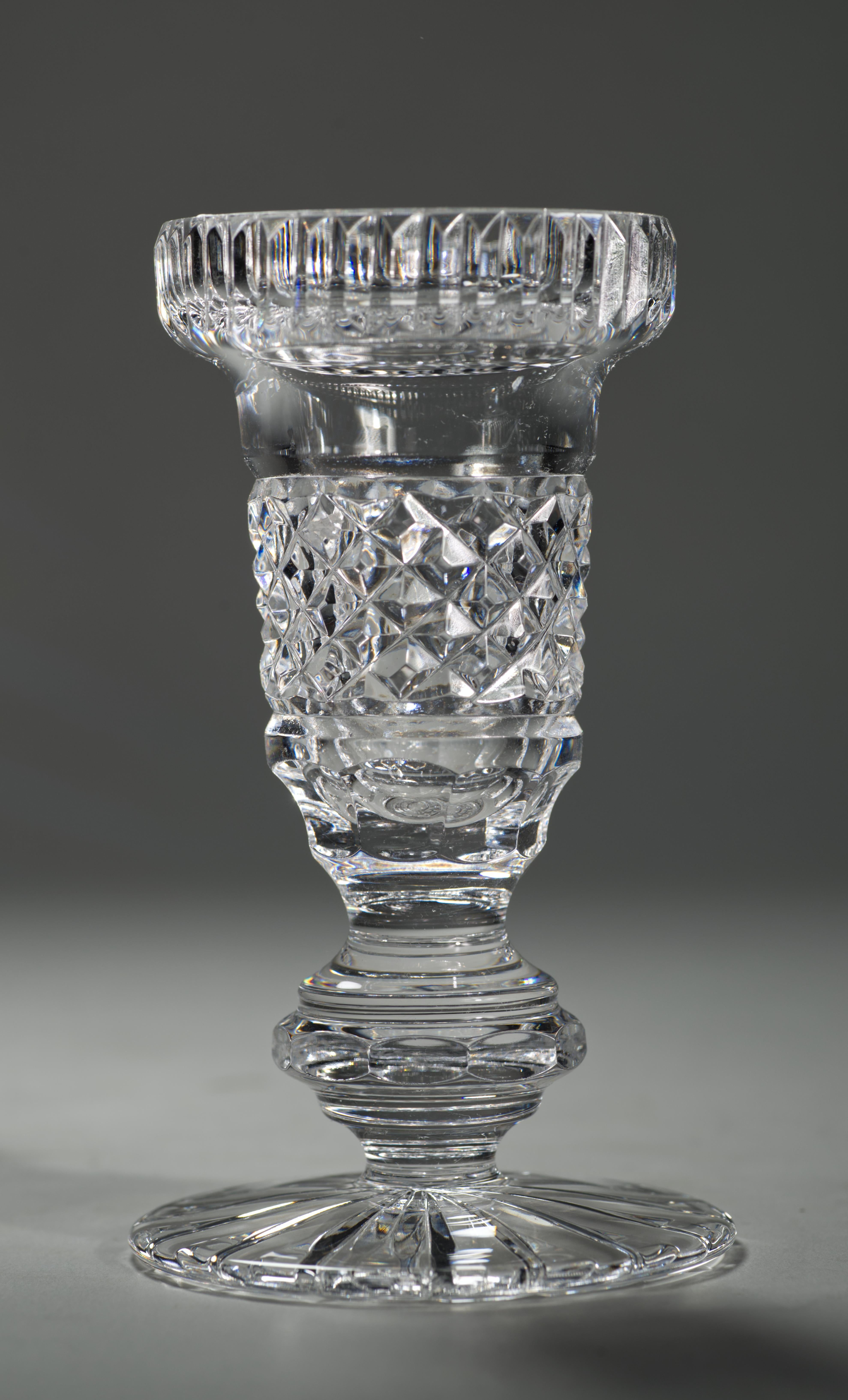 Fait main Paire de bougeoirs Tipperary en cristal Irlande en vente