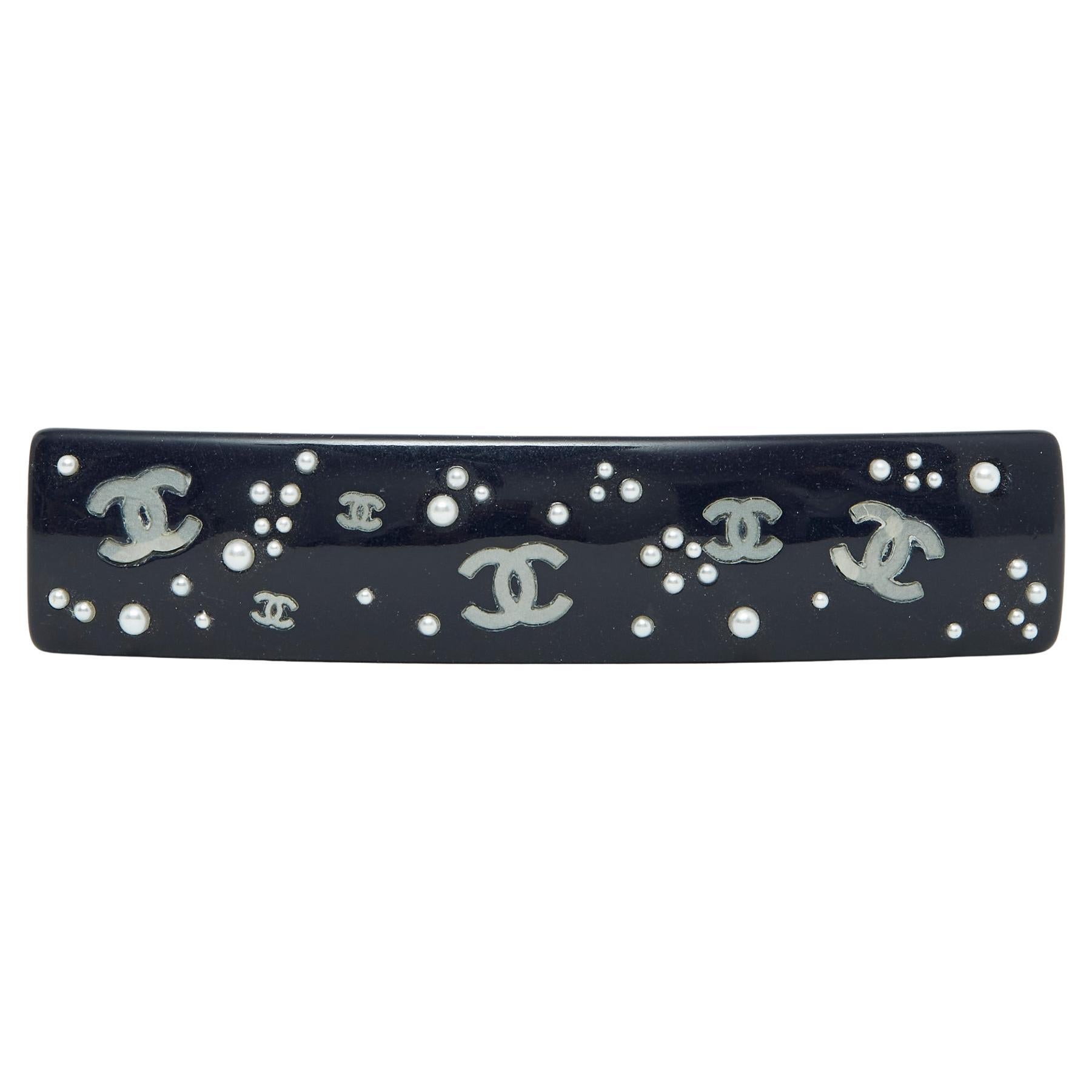 FW2003 Chanel Night Blue CC Hairclip For Sale