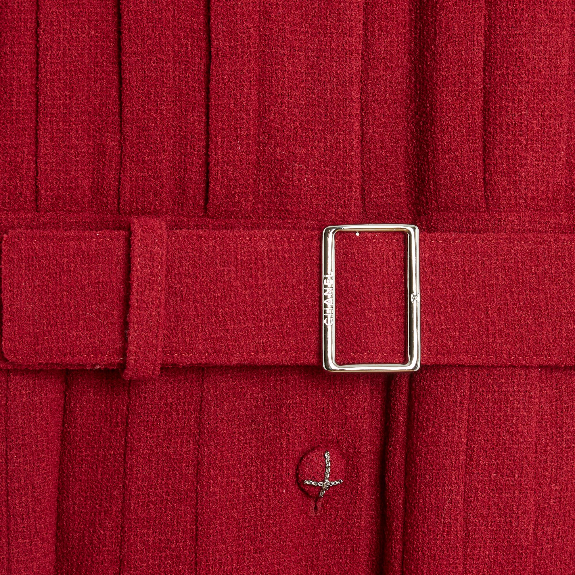 FW2007 Chanel Red Bouclette Wool Dress FR36 Belt Brooch 2