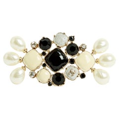H/W 2008 Chanel Goldbrosche aus Maxi-Emaille und ausgefallenen Perlen 