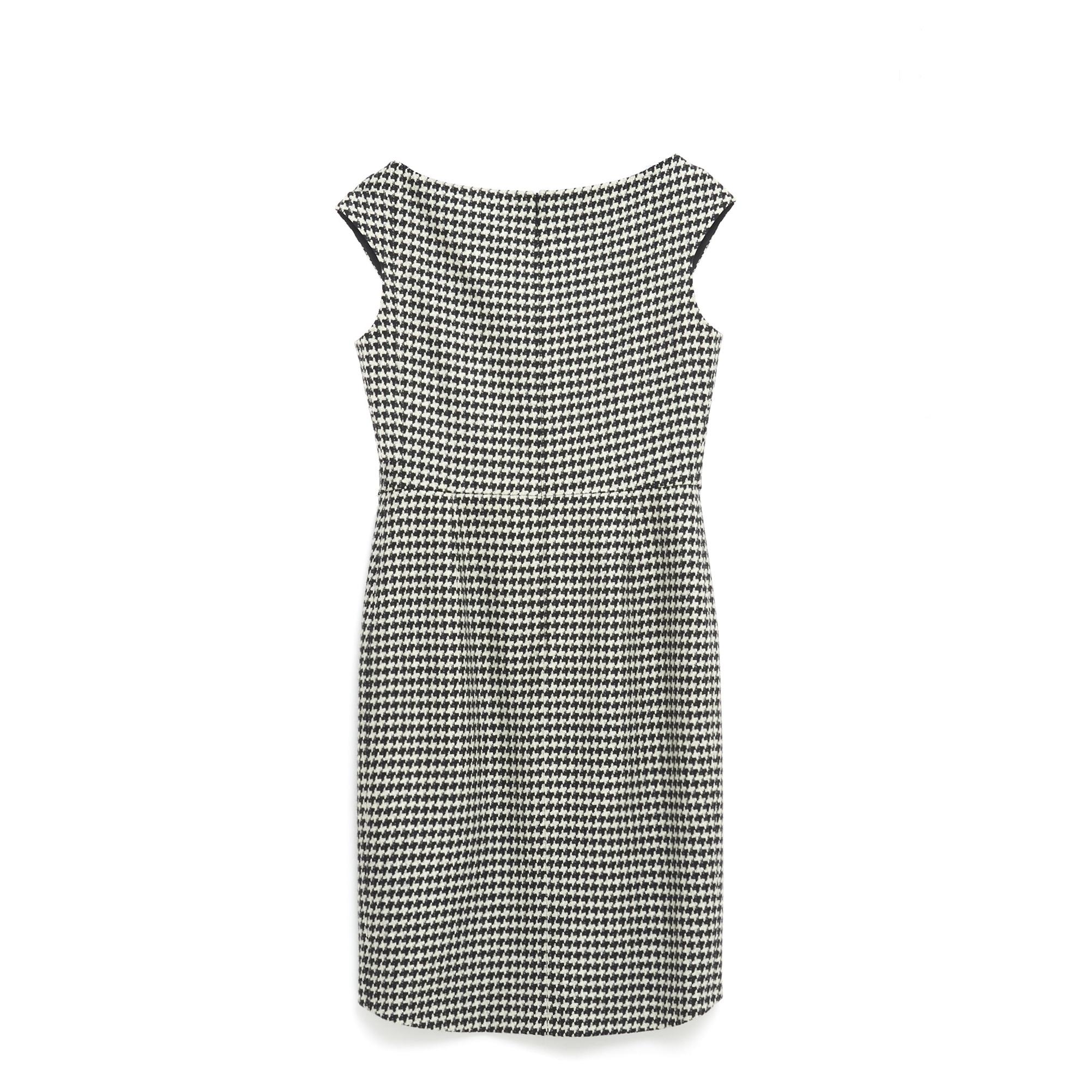 Christian Dior dress from the Fall Winter 2013 collection by Raf Simons in (thick) wool and silk cloth with black and white houndstooth pattern, wide V neckline in front, sleeveless, extended length in the back, slightly tightened waist, black silk