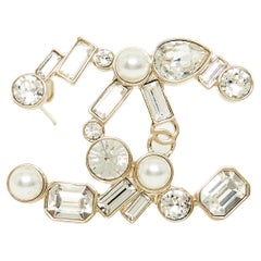 FW2021 Chanel Inrregular Fancy diamonds and Pearls Brooch