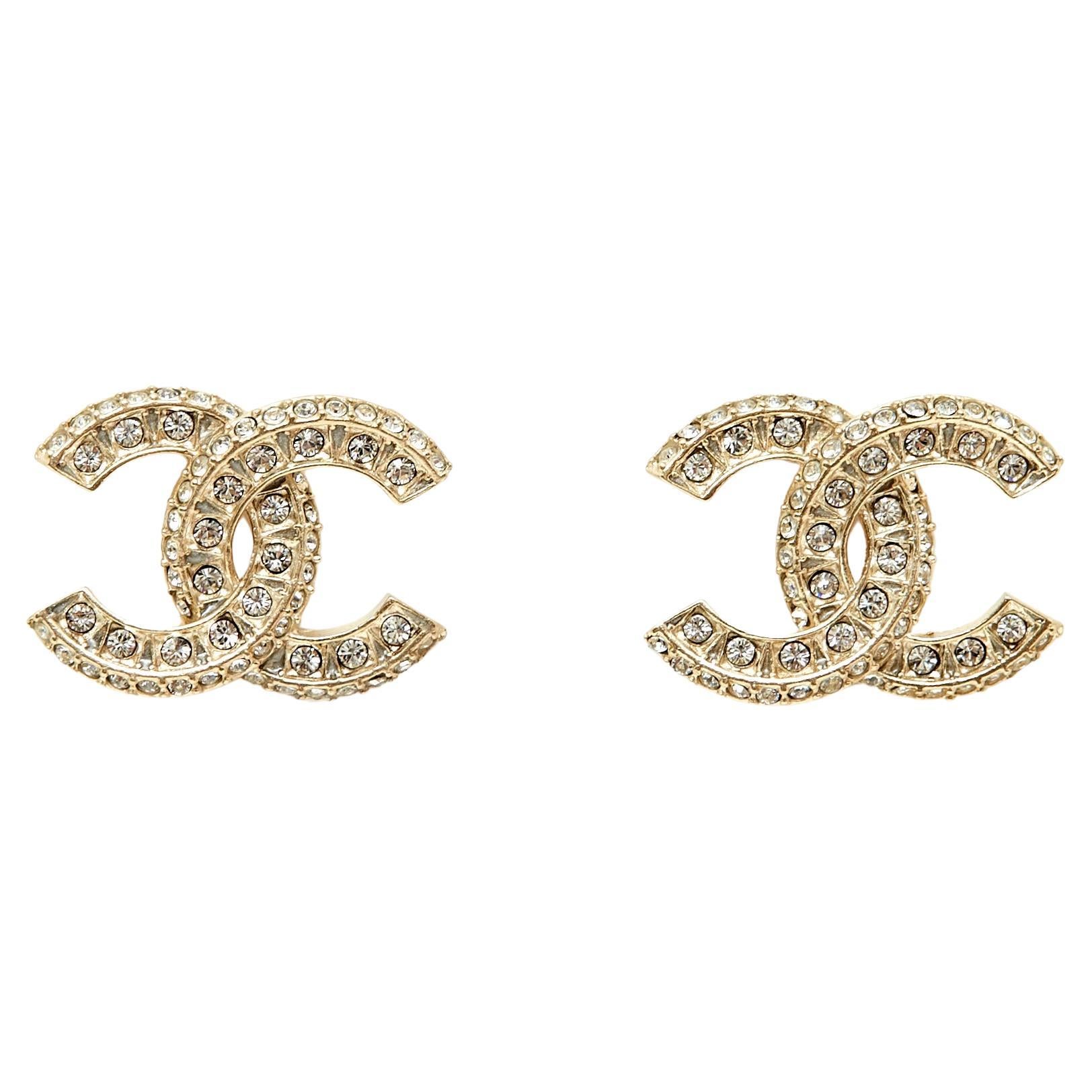 FW2023 Chanel Earrings CC Studs fancy diamonds For Sale at 1stDibs