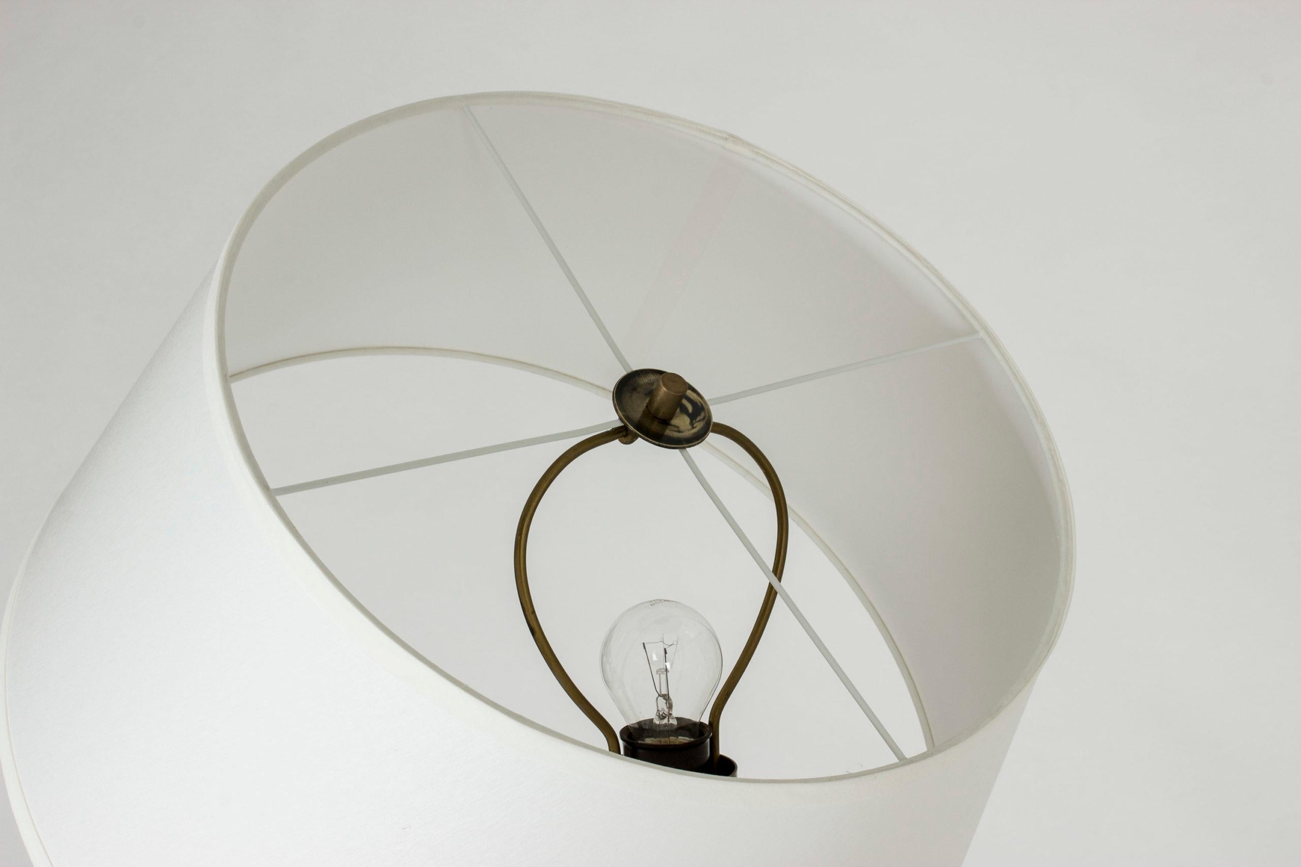 Laiton Lampadaire G-31 de Bergboms, Suède en vente