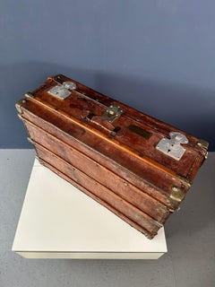 G. de Chayanes - Marseille Suitcase with metal links