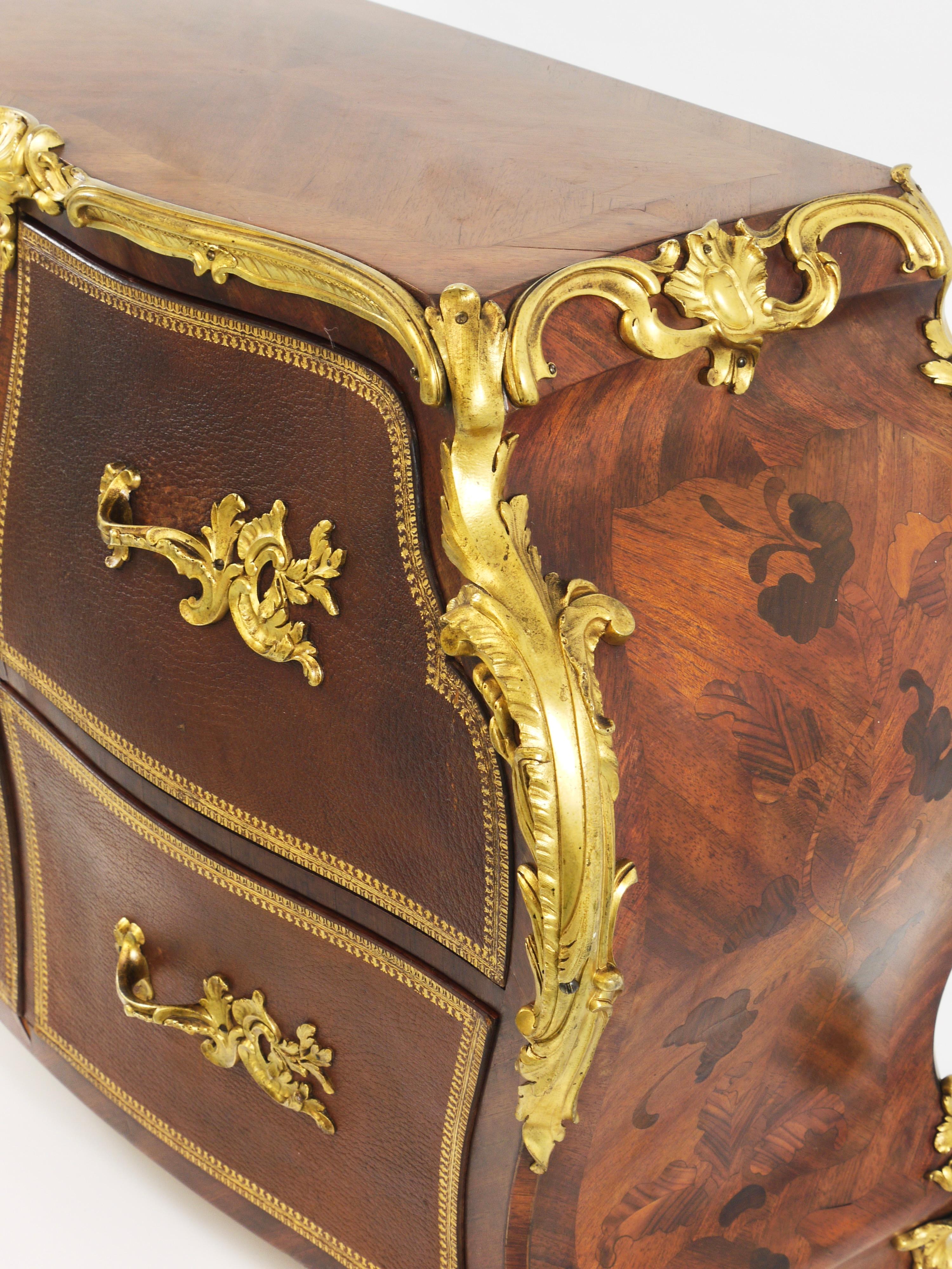 Commode Louis XV Bombé di Durand Louis, intarsio, bronzo ormeggiato, 1880, Parigi, Francia in vendita 1