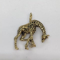 G & G Appleby 14 Karat Yellow Gold Diamond and Enamel Walking Giraffe Necklace