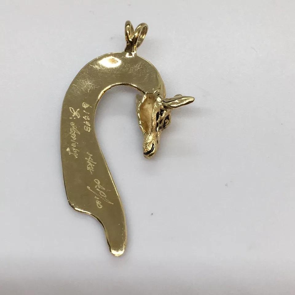 Modern G & G Appleby 14 Karat Yellow Gold Enamel Giraffe Necklace Pendent For Sale