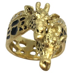 Vintage G & G Appleby 18 Karat Yellow Gold Diamond and Enamel Double Giraffe Ring