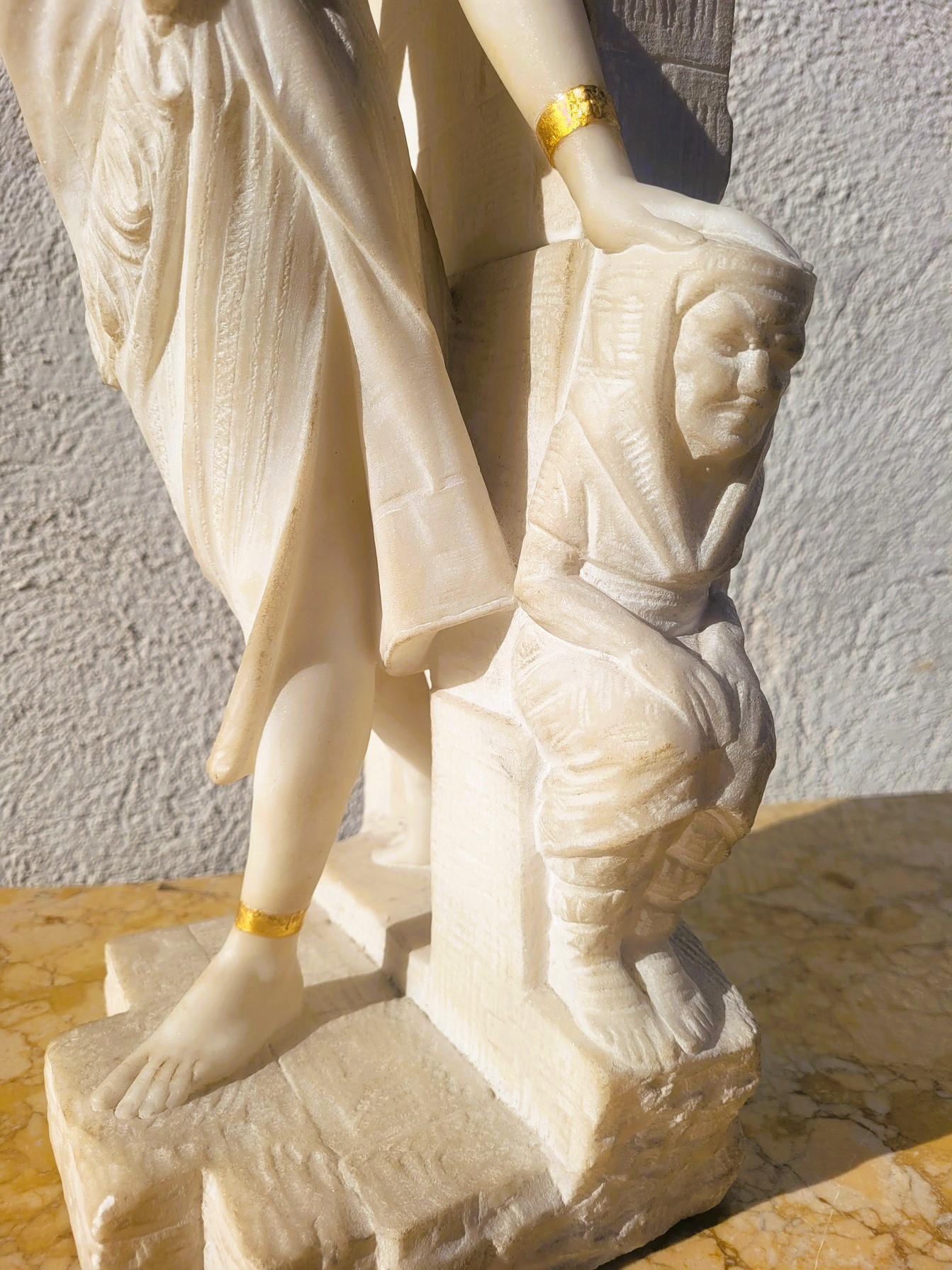 G Gambogi, Young Egyptian Woman, Marble Sculpture, 19th Century For Sale 3