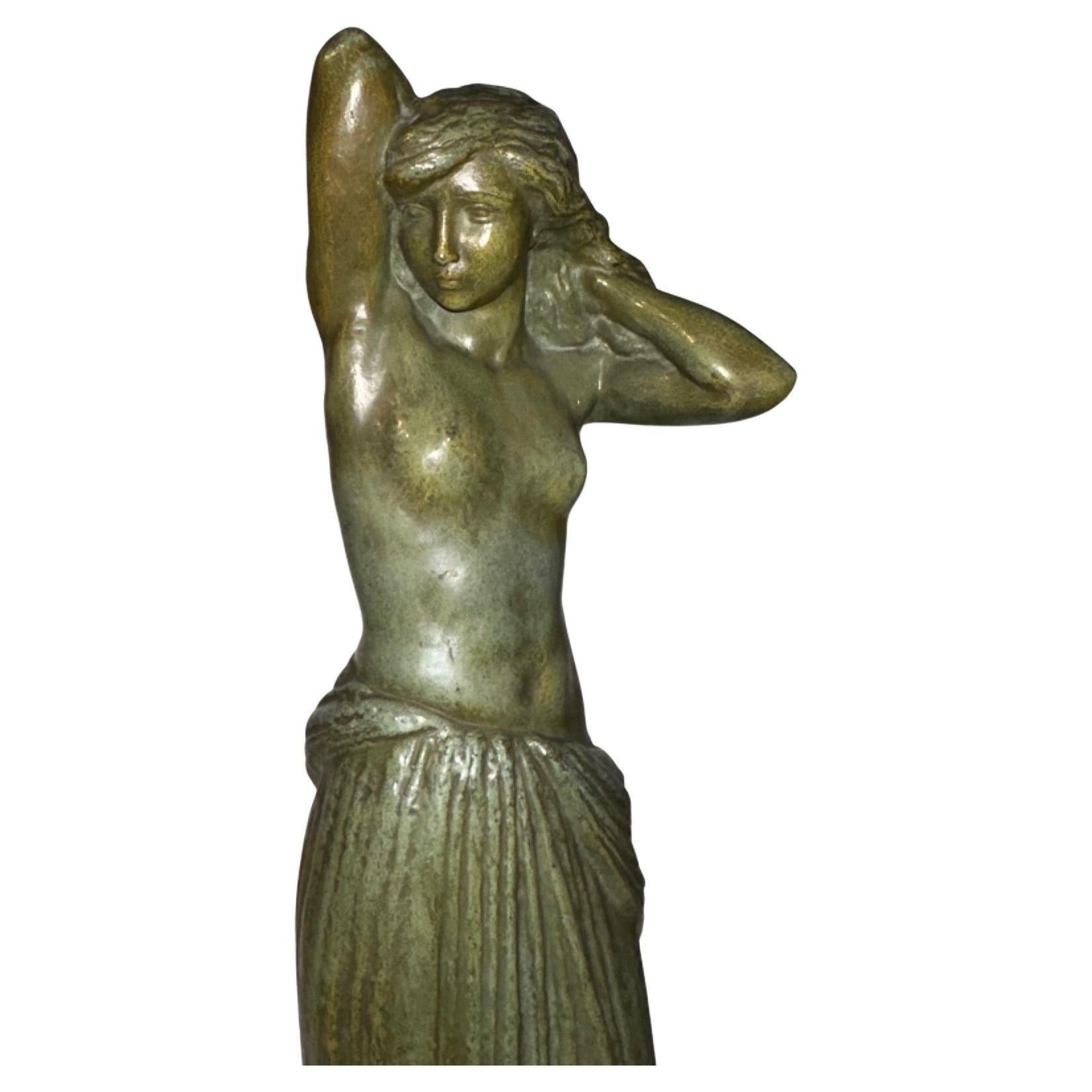G. Gori Figurative Sculpture – G Gori Bronze Weiblicher Akt Statue Classic Art Deco Frankreich