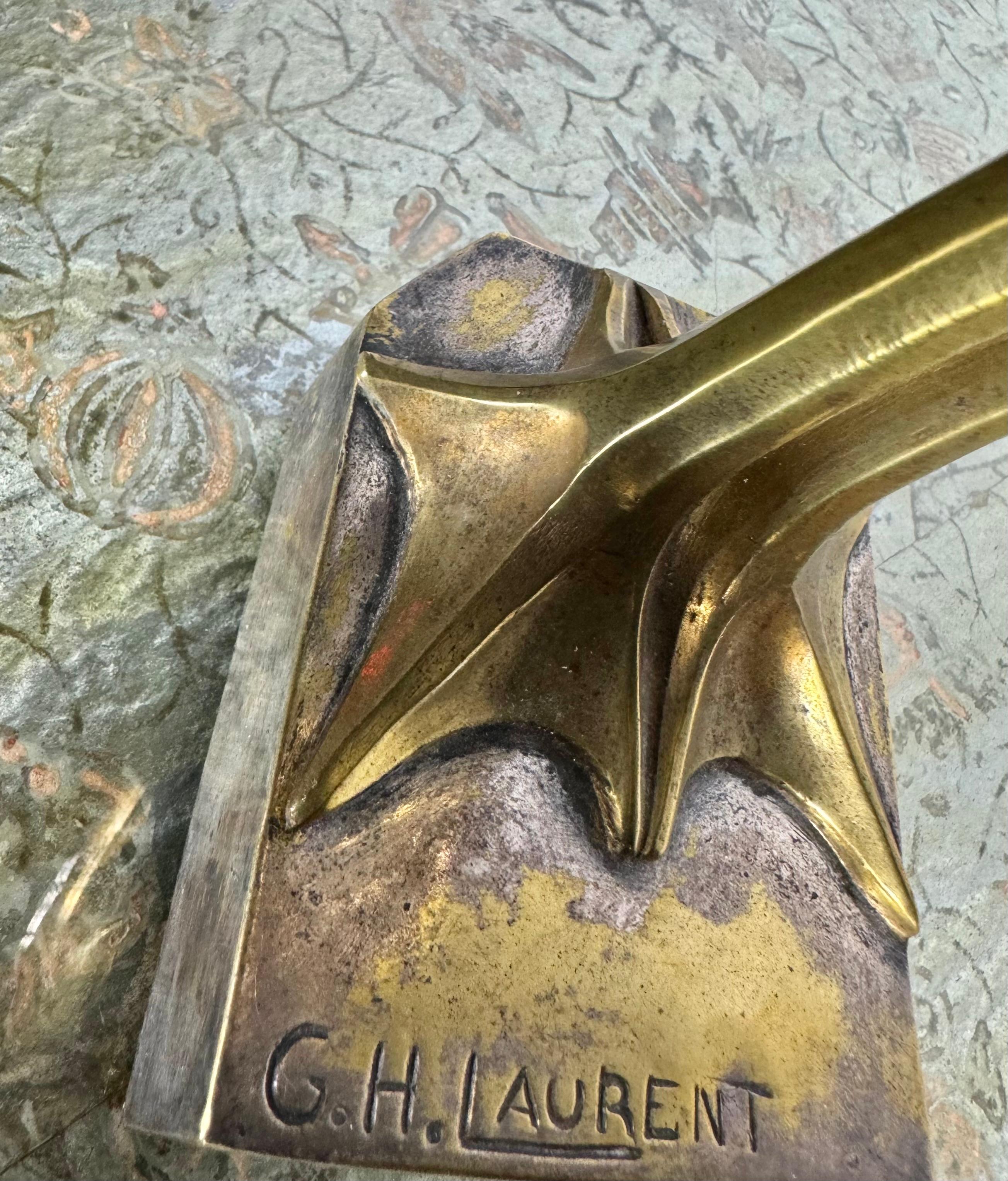 G. H. Laurent (francese) 1920 Art Deco a due toni con un airone stilizzato in bronzo in vendita 2
