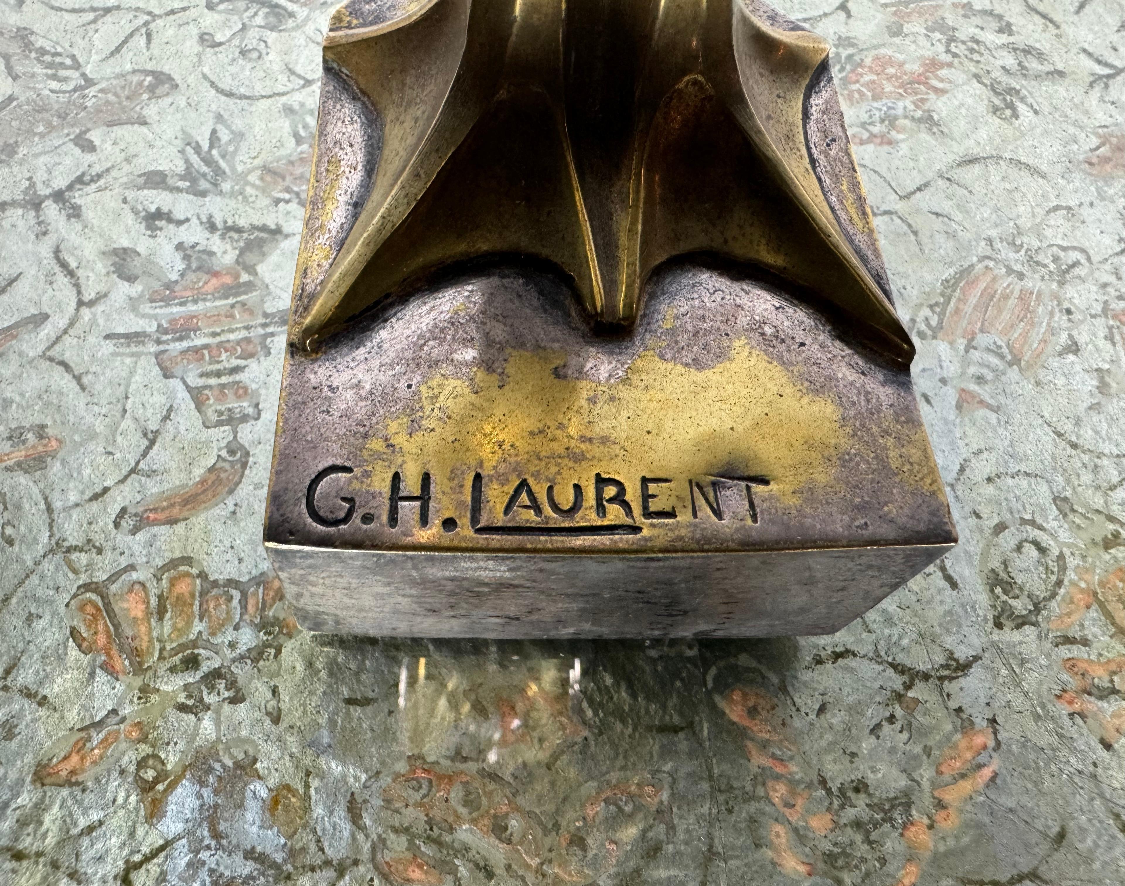 Art Déco G. H. Laurent (francese) 1920 Art Deco a due toni con un airone stilizzato in bronzo in vendita