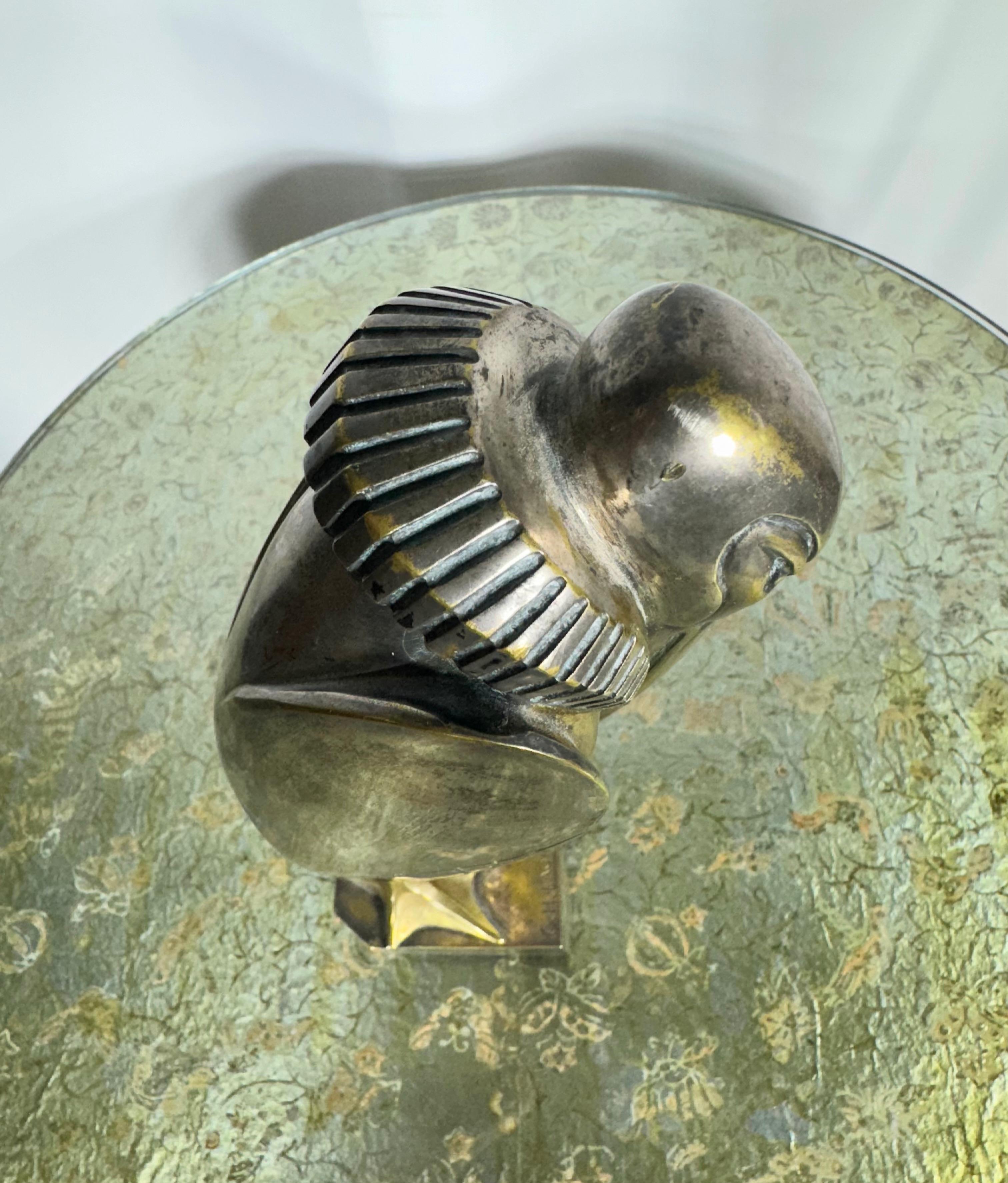 G. H. Laurent (francese) 1920 Art Deco a due toni con un airone stilizzato in bronzo in vendita 1