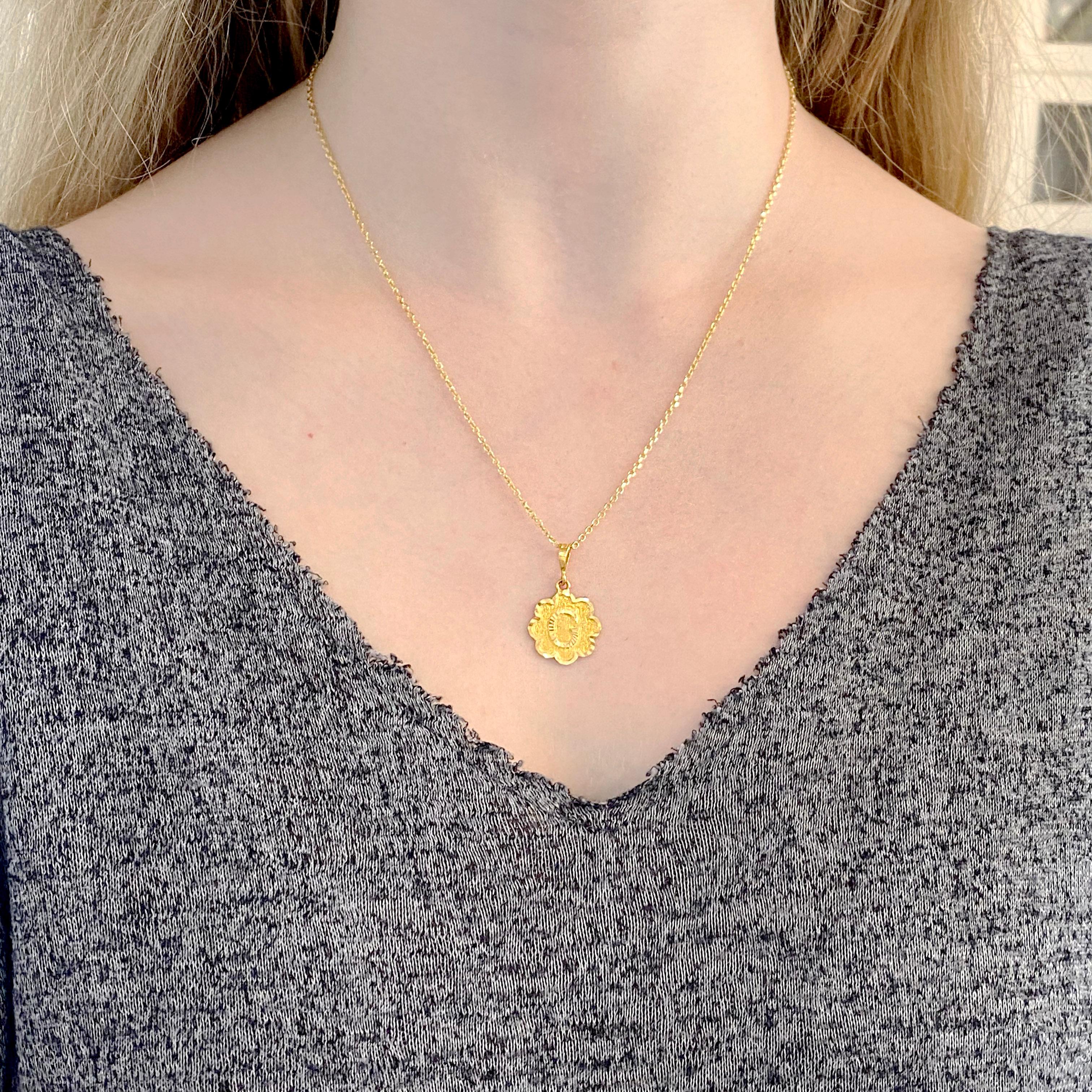 22K Yellow Gold Pendant “G” Initial and 14k Yellow Gold Chain. The G initial was diamond cut and the “G” is raised!
Chain Length: 18in (Adjustable to 16