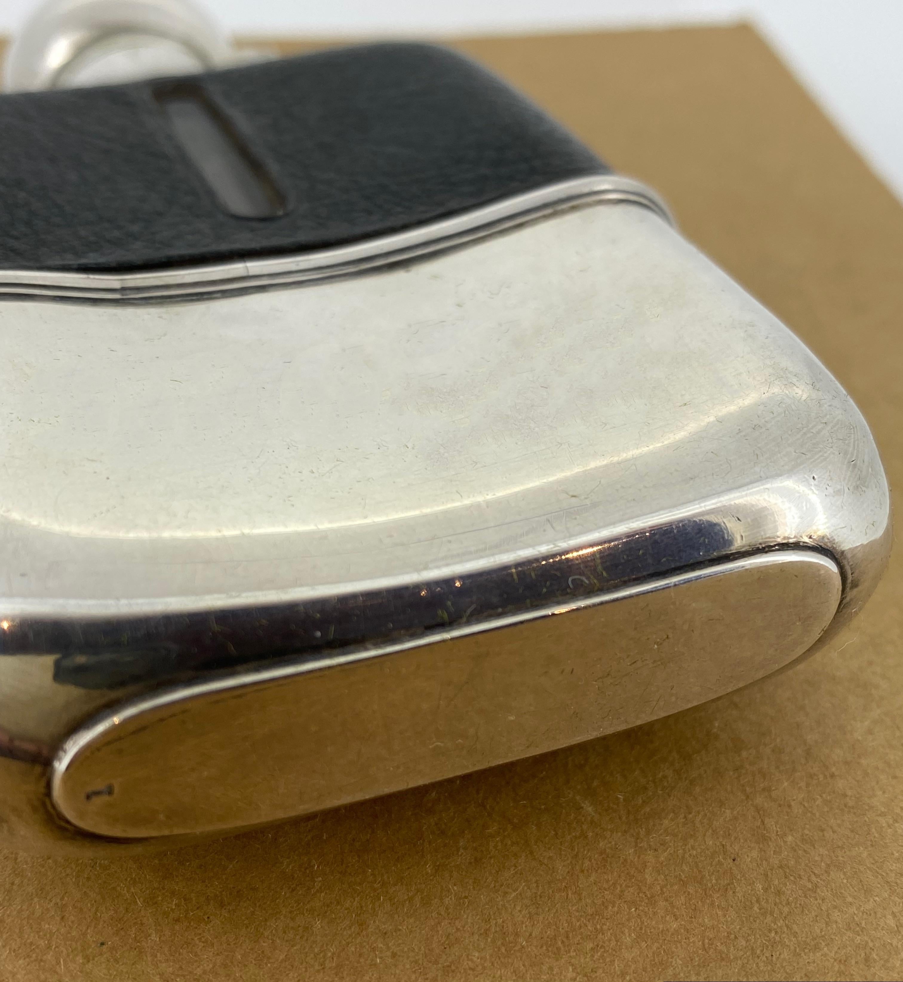 Finds such as these are rare,
as it’s a fascinating piece of the early XX century history of England

G & J.W. Hawksley was a manufacturing firm based in Sheffield, England, 
recognized for producing powder flasks and gun loading tools, 
especially