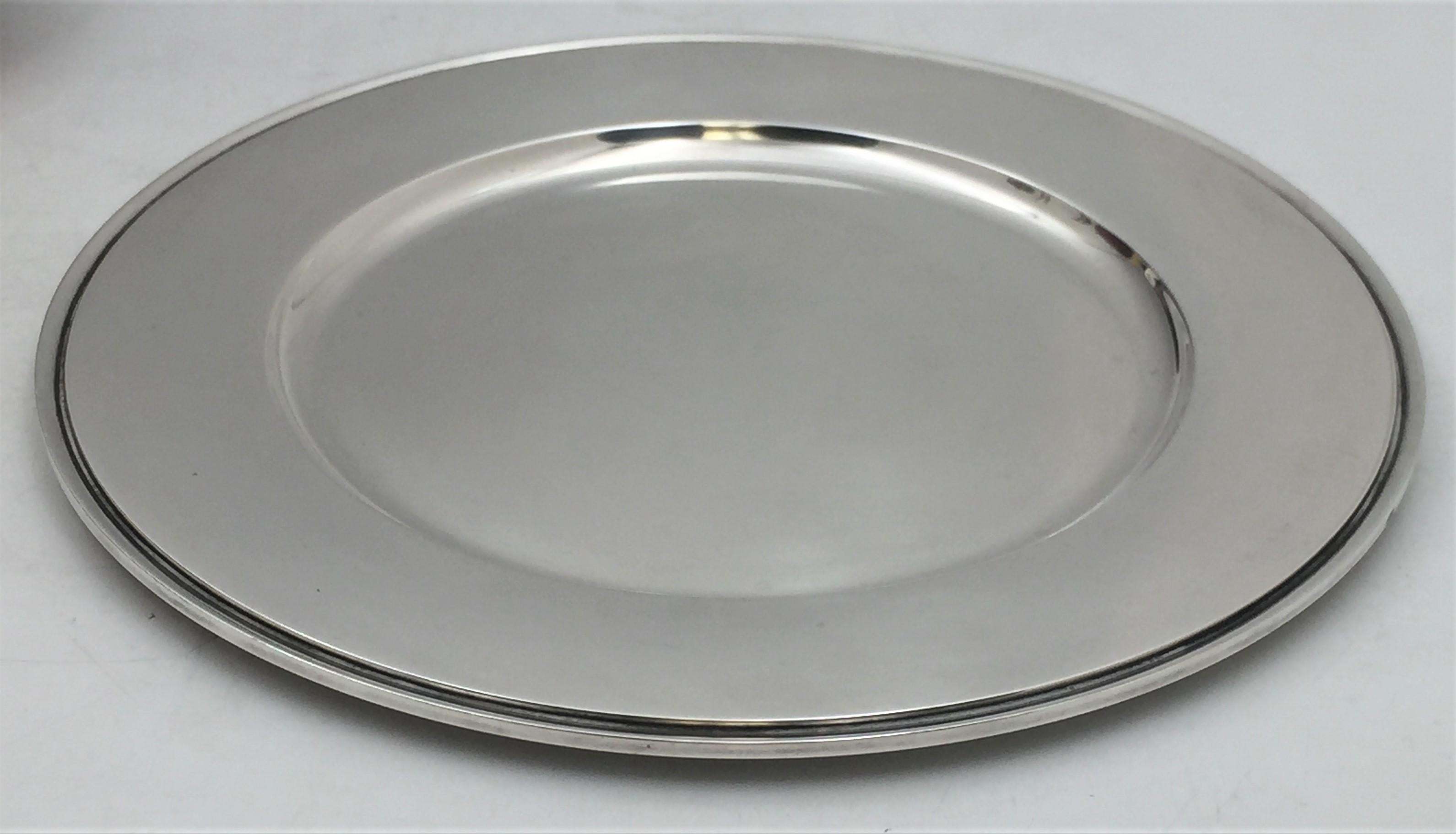 Danish G. Jensen Sterling Silver Charger/ Plate in Pyramid Pattern #600y from 1910s/20s For Sale