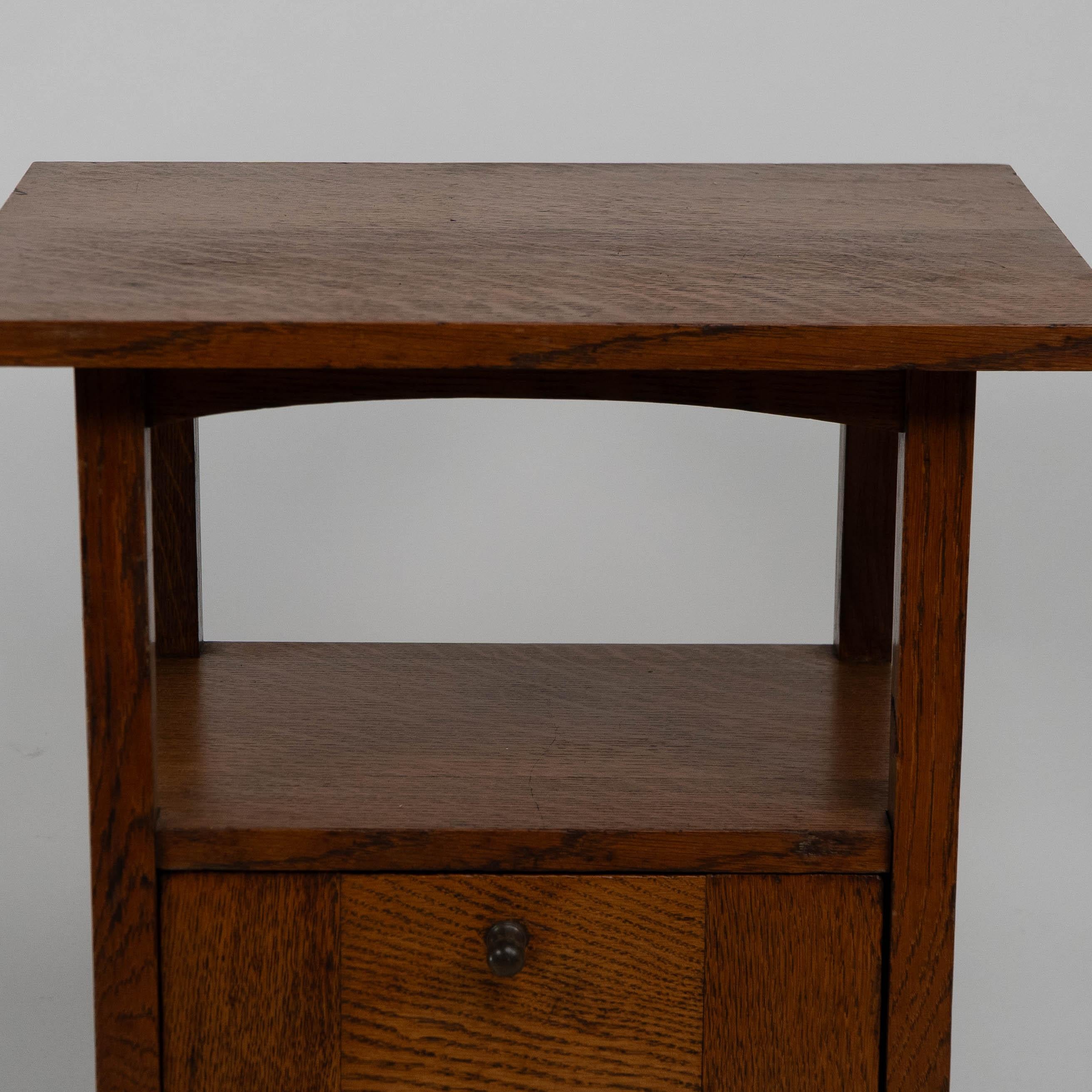 G M Ellwood for J S Henry. A rare oak and inlaid coal purdonium For Sale 1