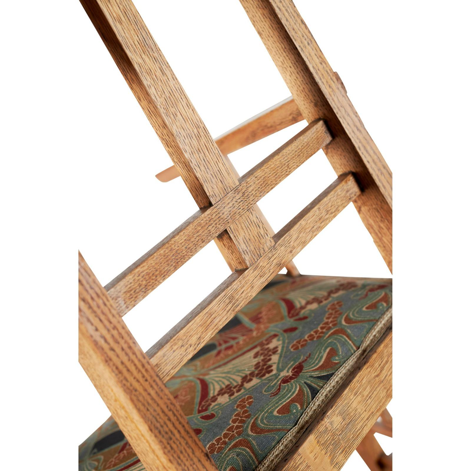 G M Ellwood pour J S Henry. Rare ensemble de huit chaises de salle à manger en chêne de style Arts and Crafts en vente 1